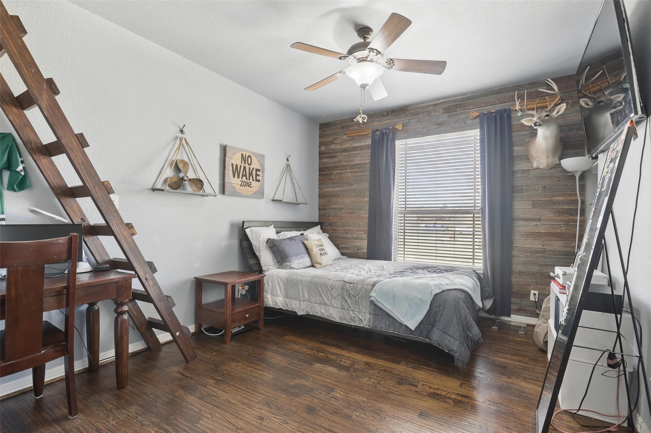 7509 Wooded Acres Trail