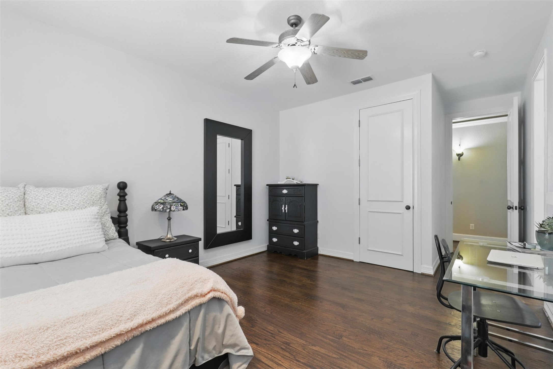 7509 Wooded Acres Trail