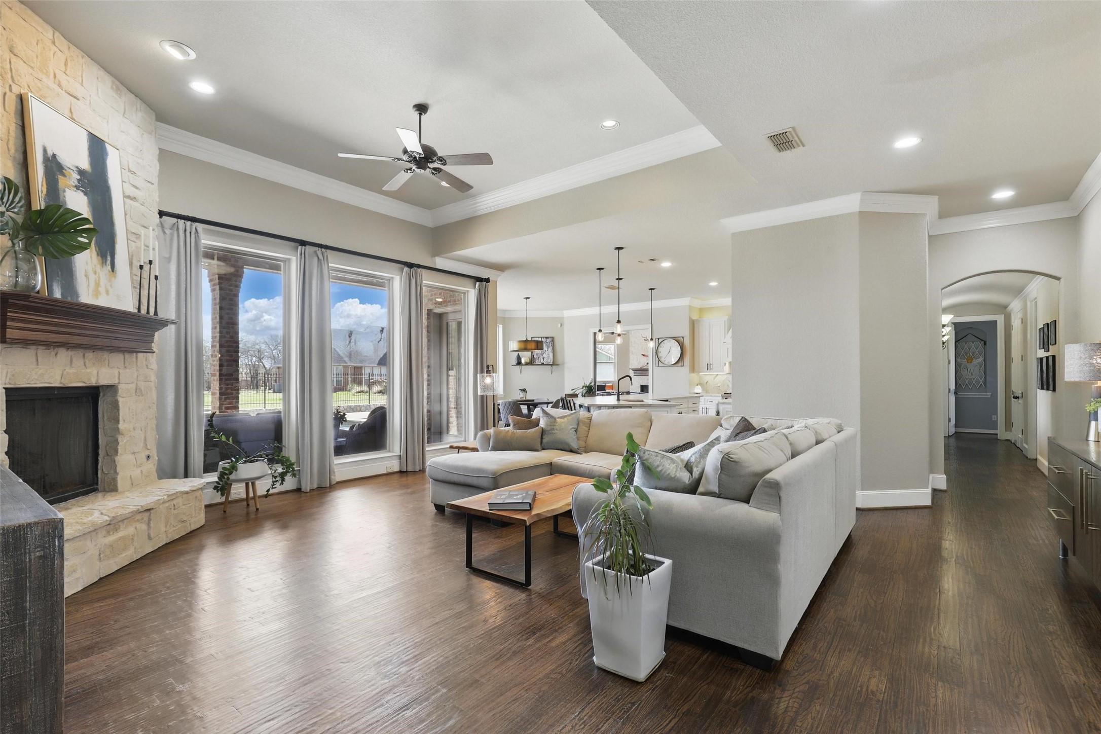 7509 Wooded Acres Trail