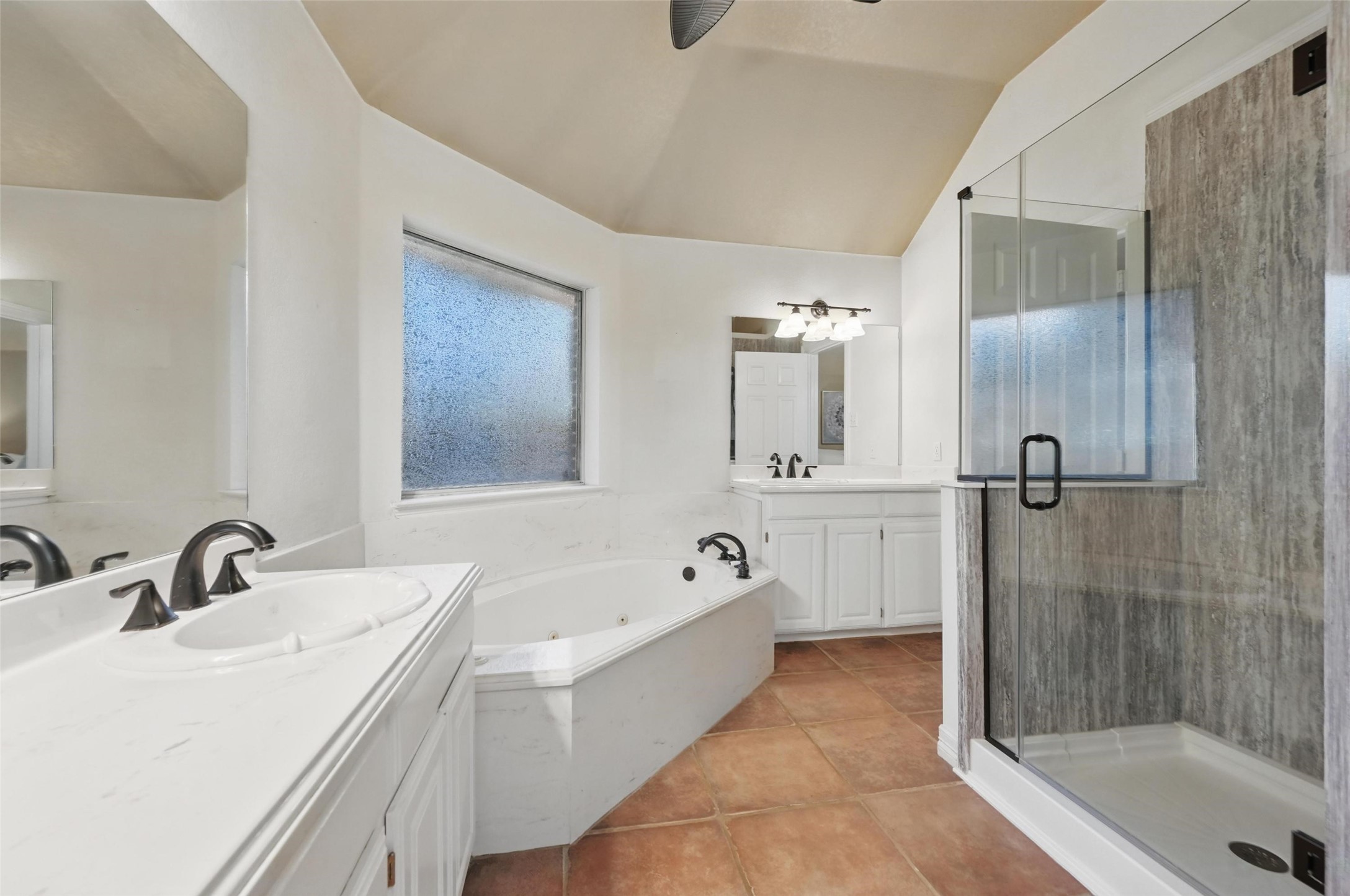 3 Treewood Court