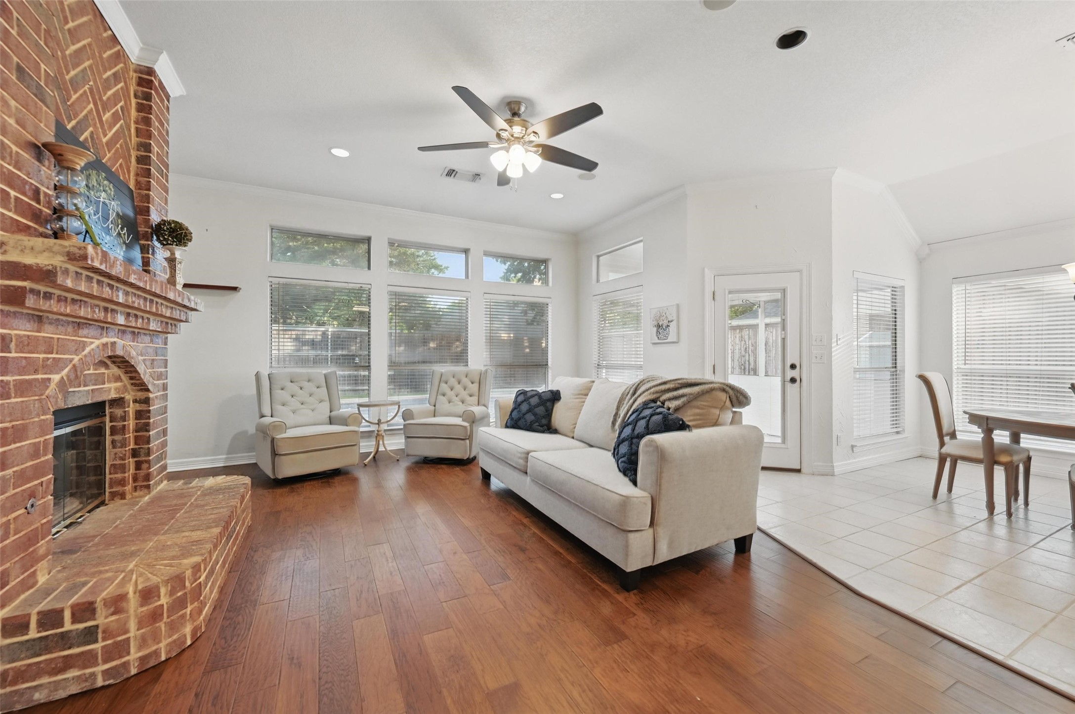 3 Treewood Court