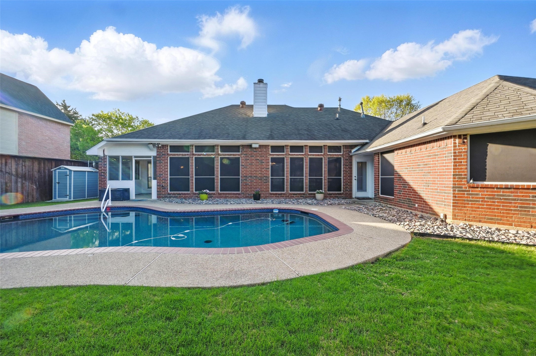 3 Treewood Court