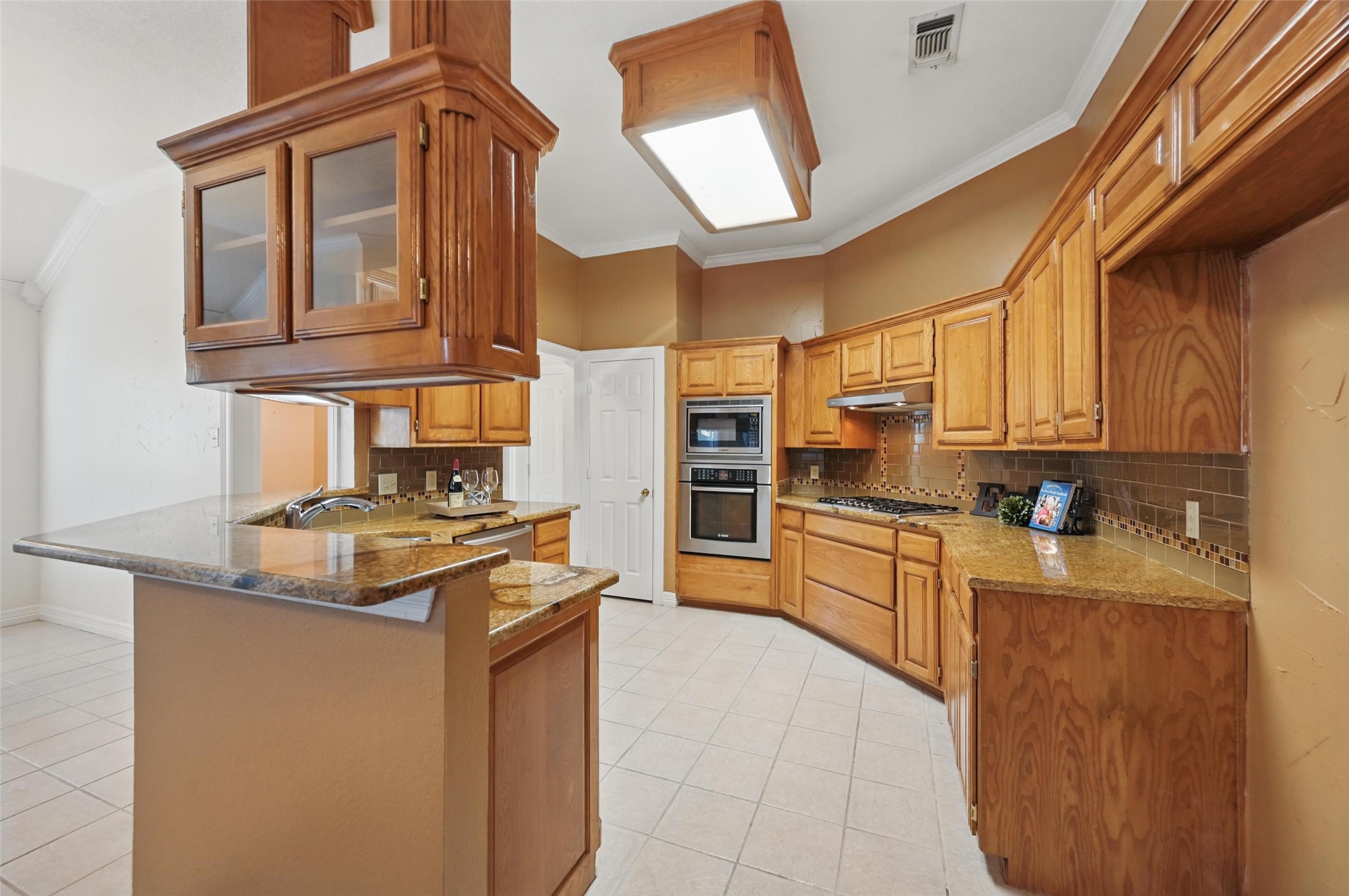 3 Treewood Court
