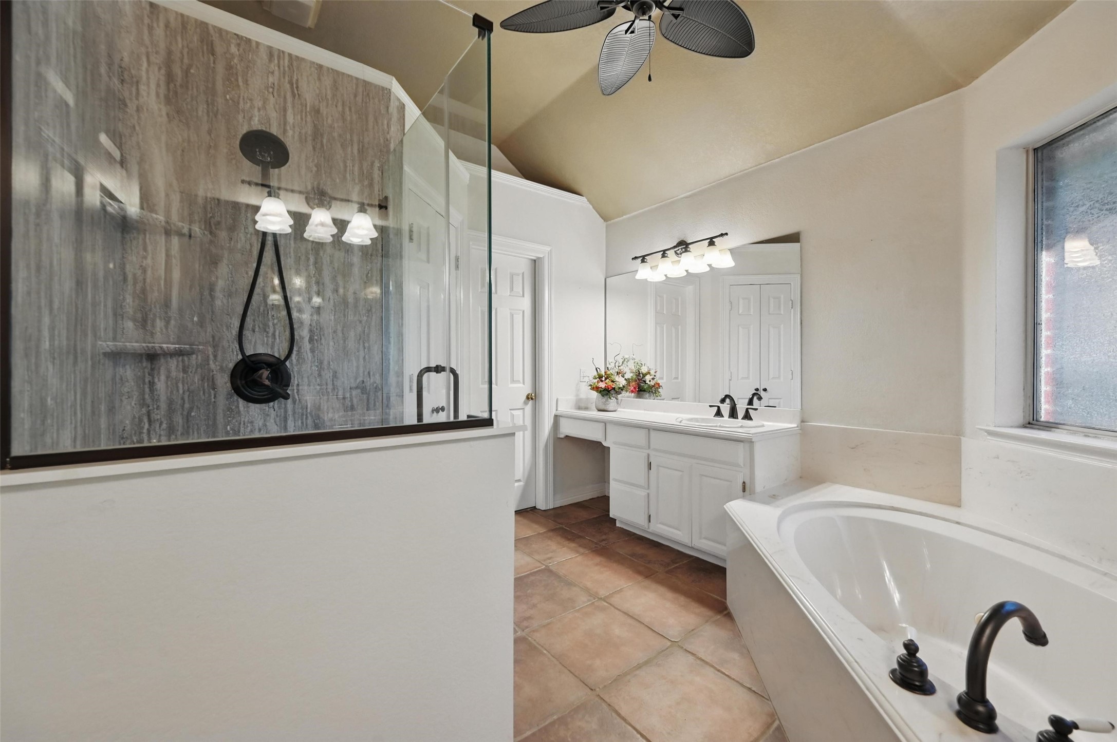 3 Treewood Court