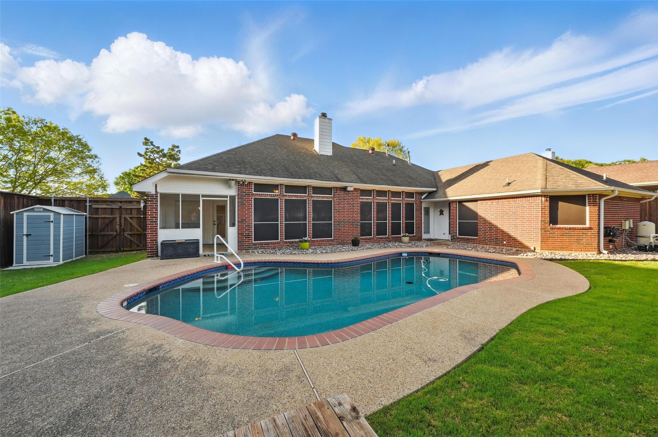 3 Treewood Court