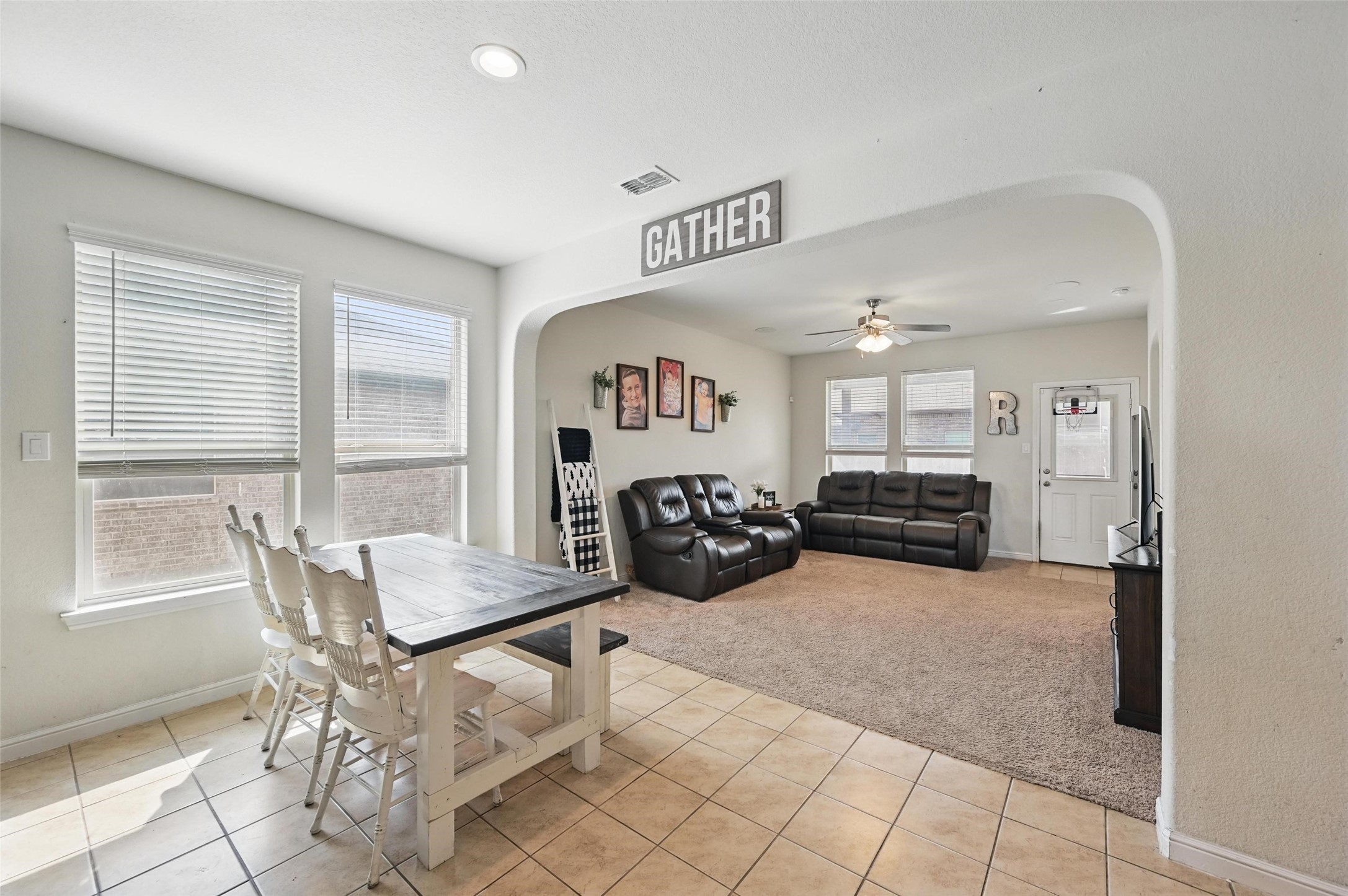 1008 Meadow Scape Drive