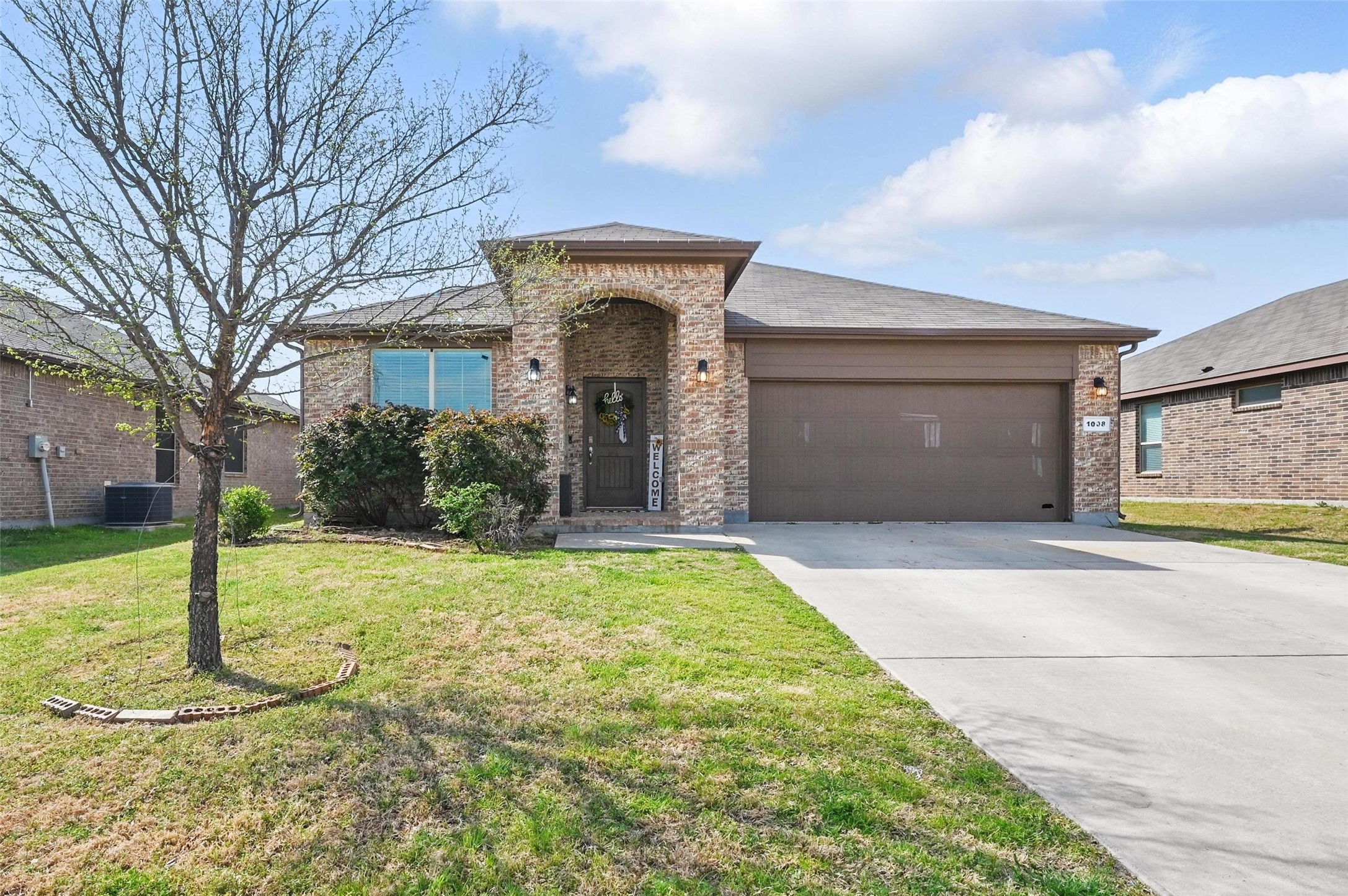 1008 Meadow Scape Drive