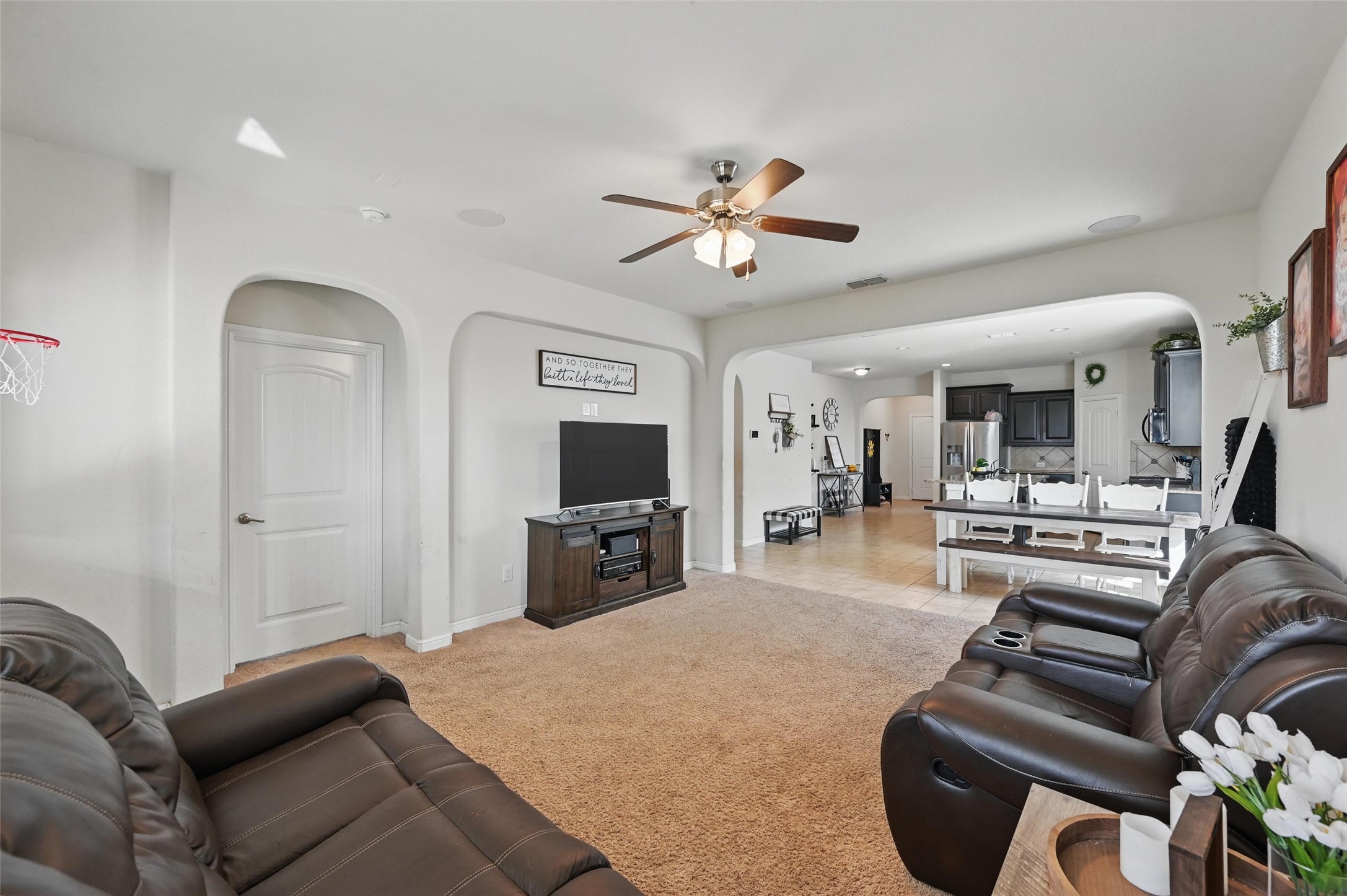 1008 Meadow Scape Drive