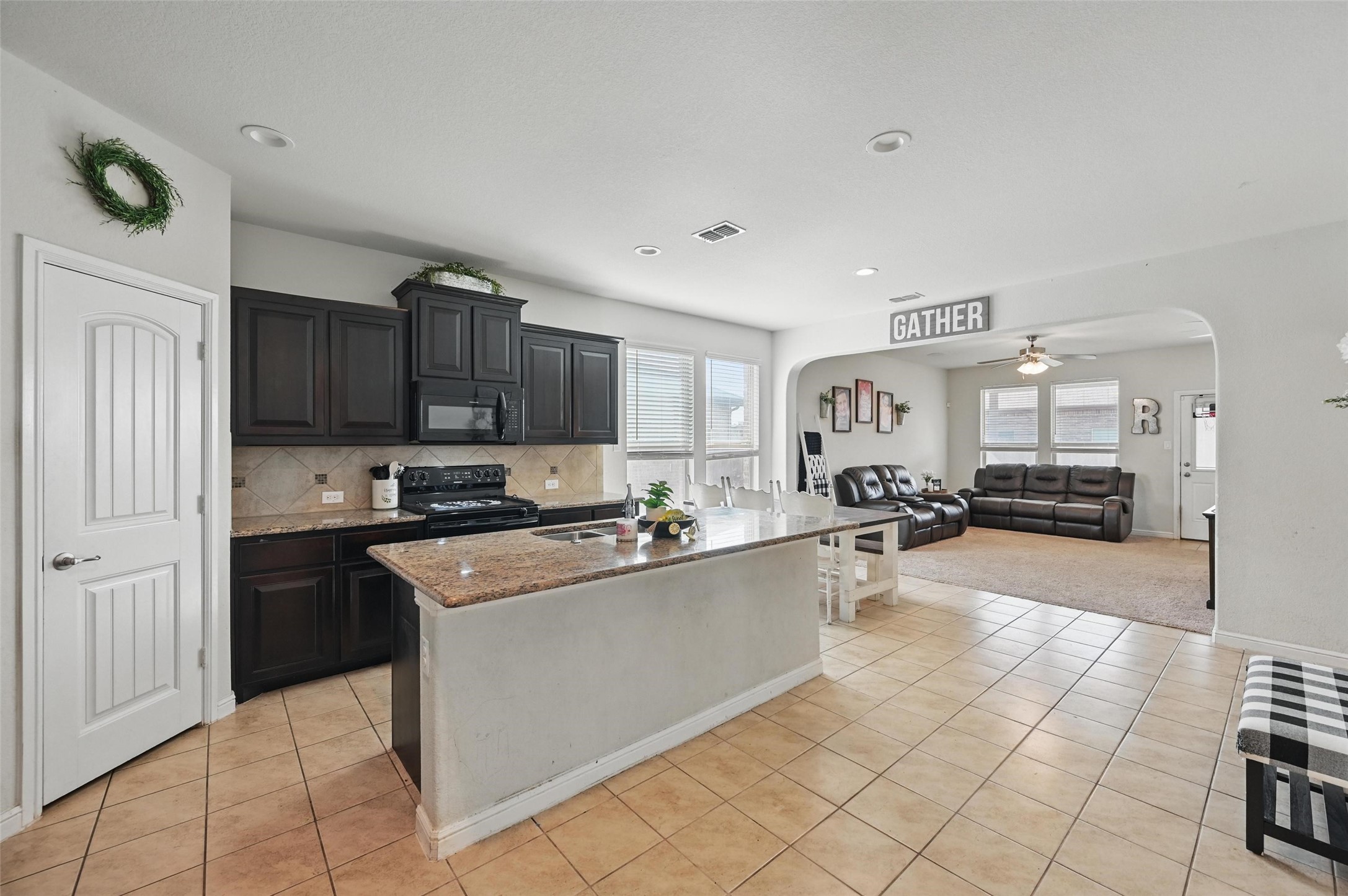 1008 Meadow Scape Drive