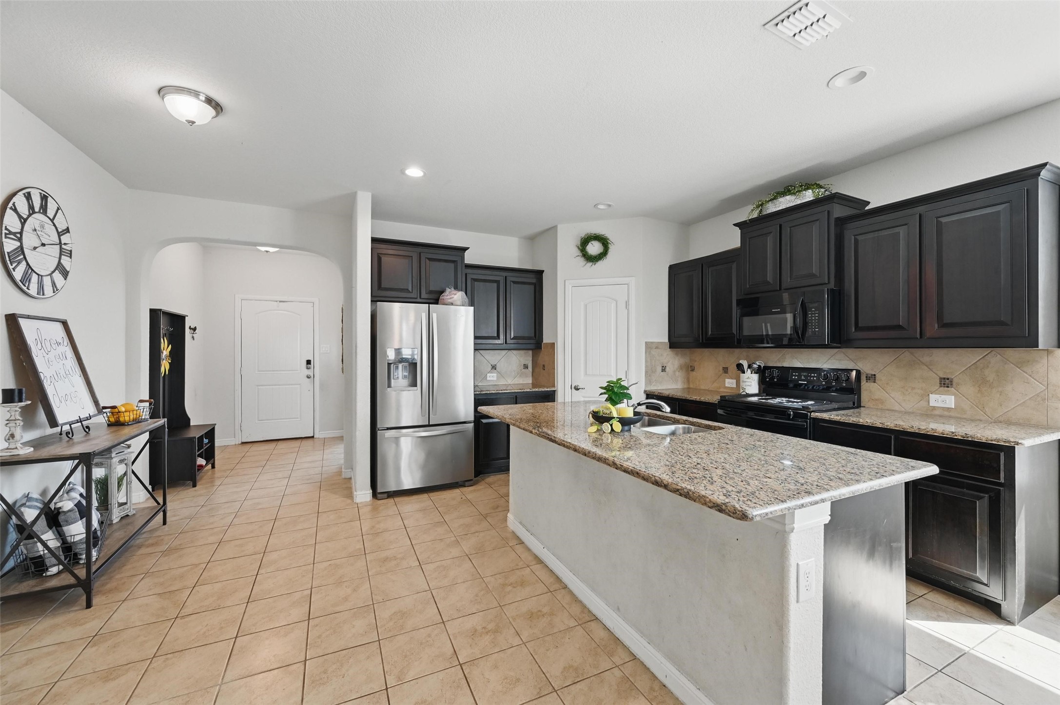 1008 Meadow Scape Drive