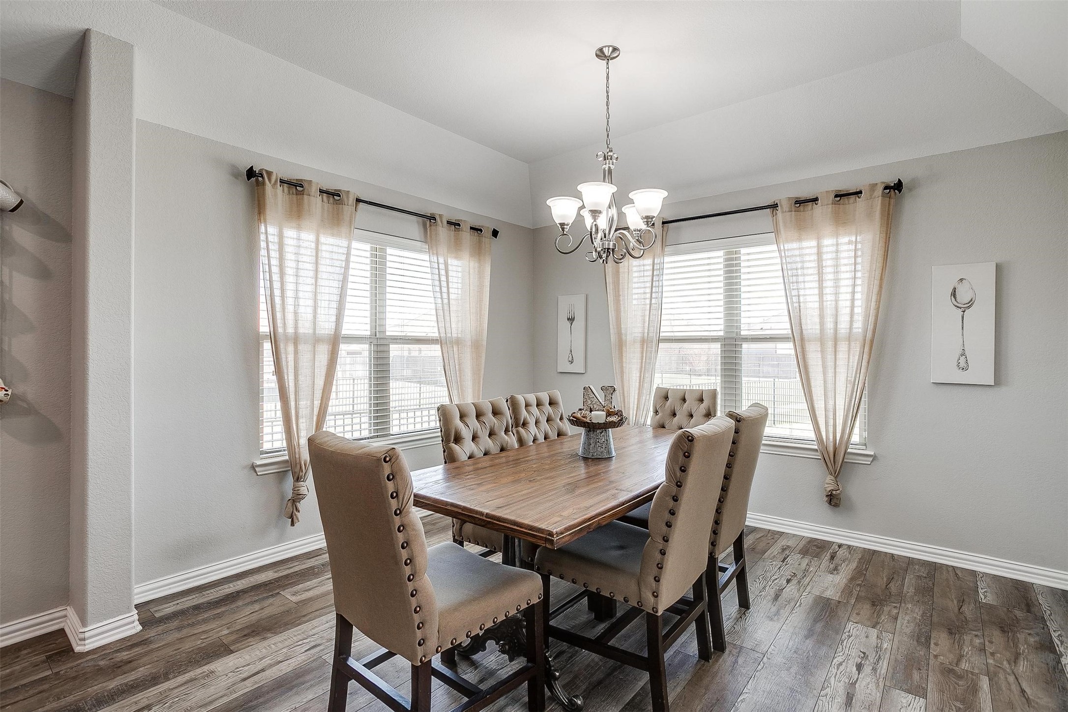 1023 Saint Andrews Drive