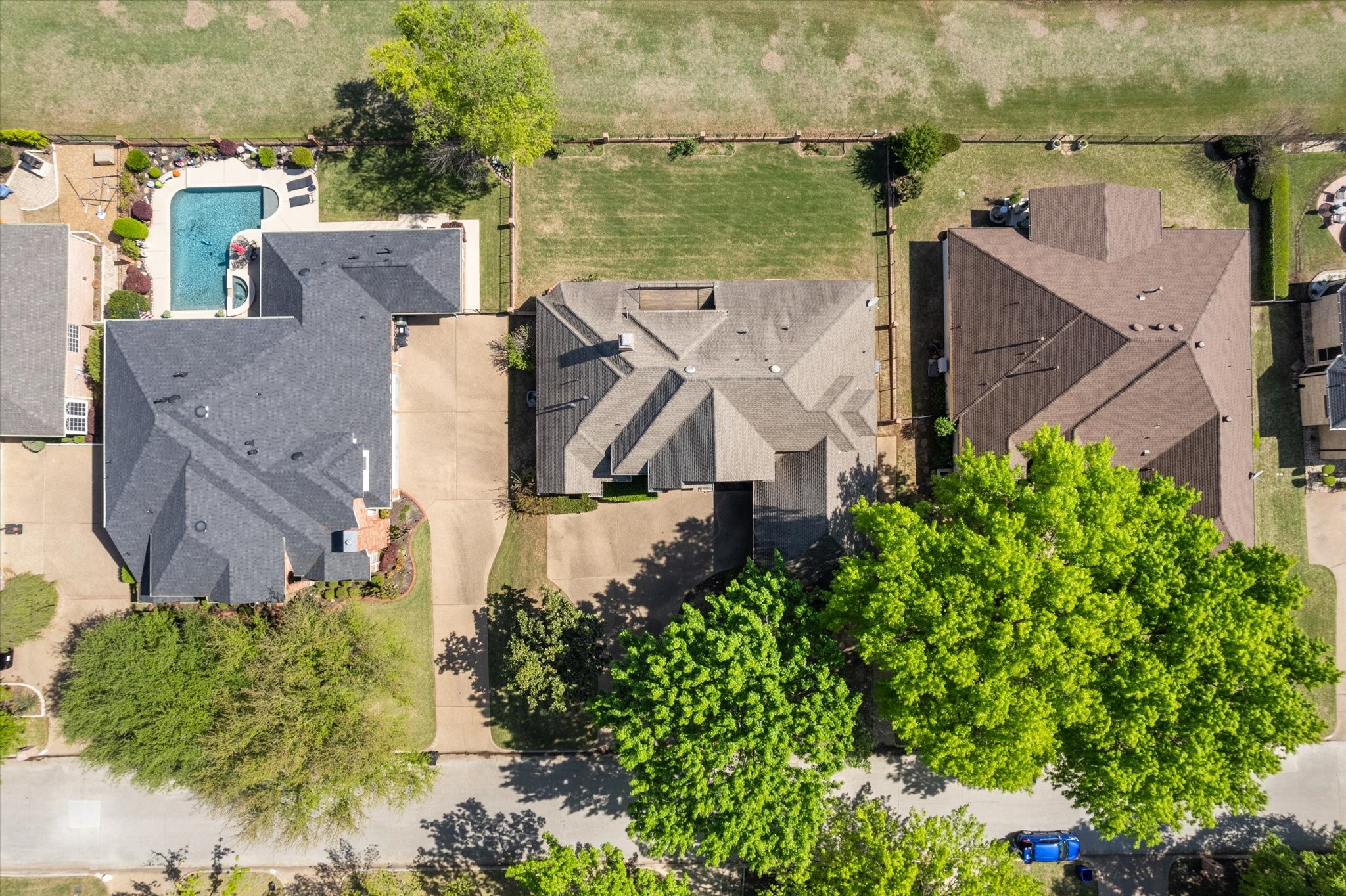 818 Riviera Drive
