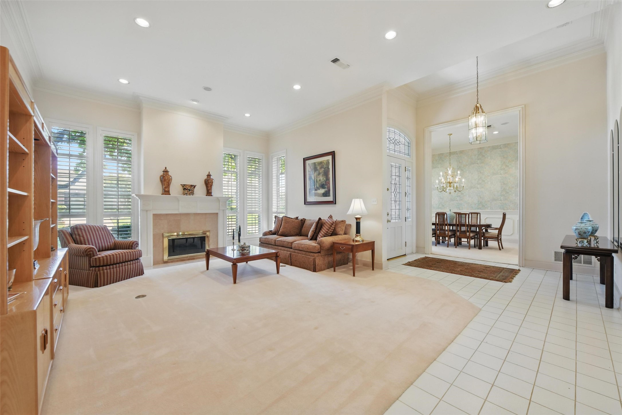6230 Skylark Circle