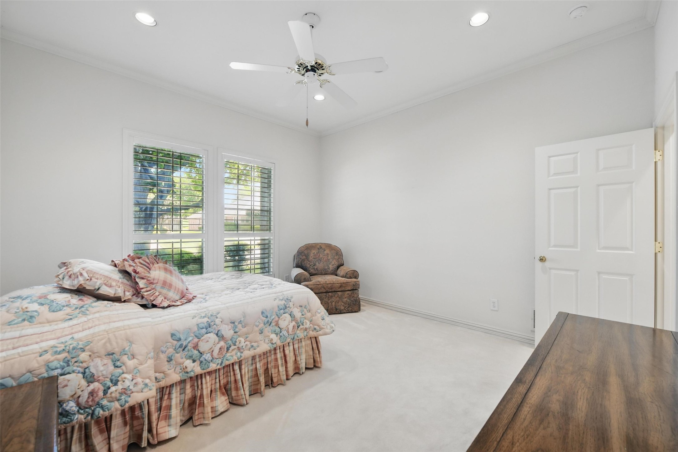 6230 Skylark Circle