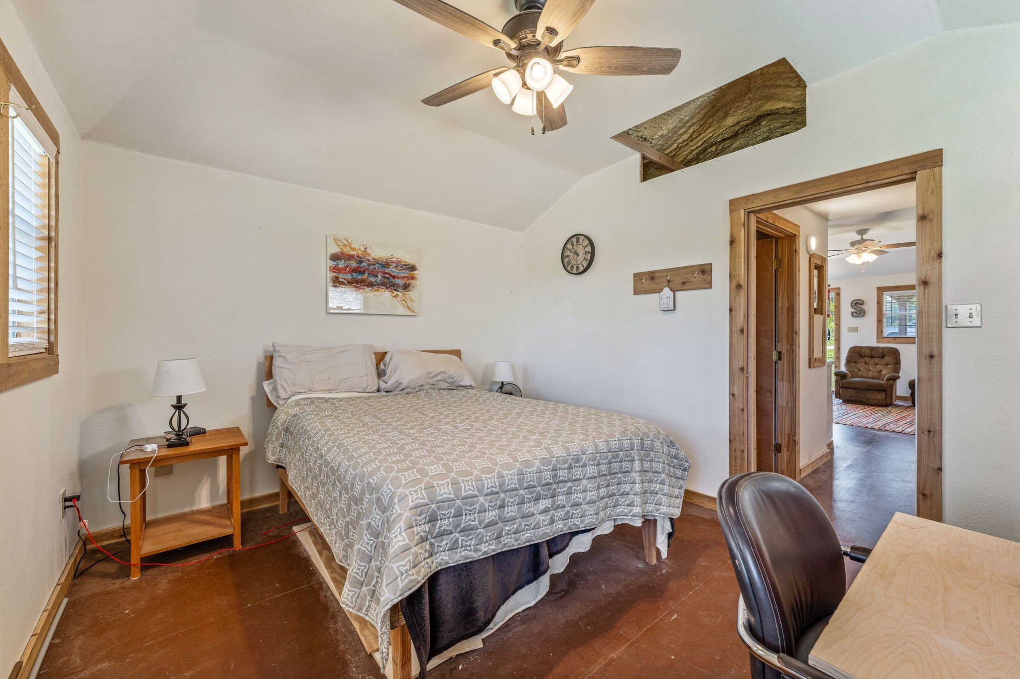 412 S Broadway Street