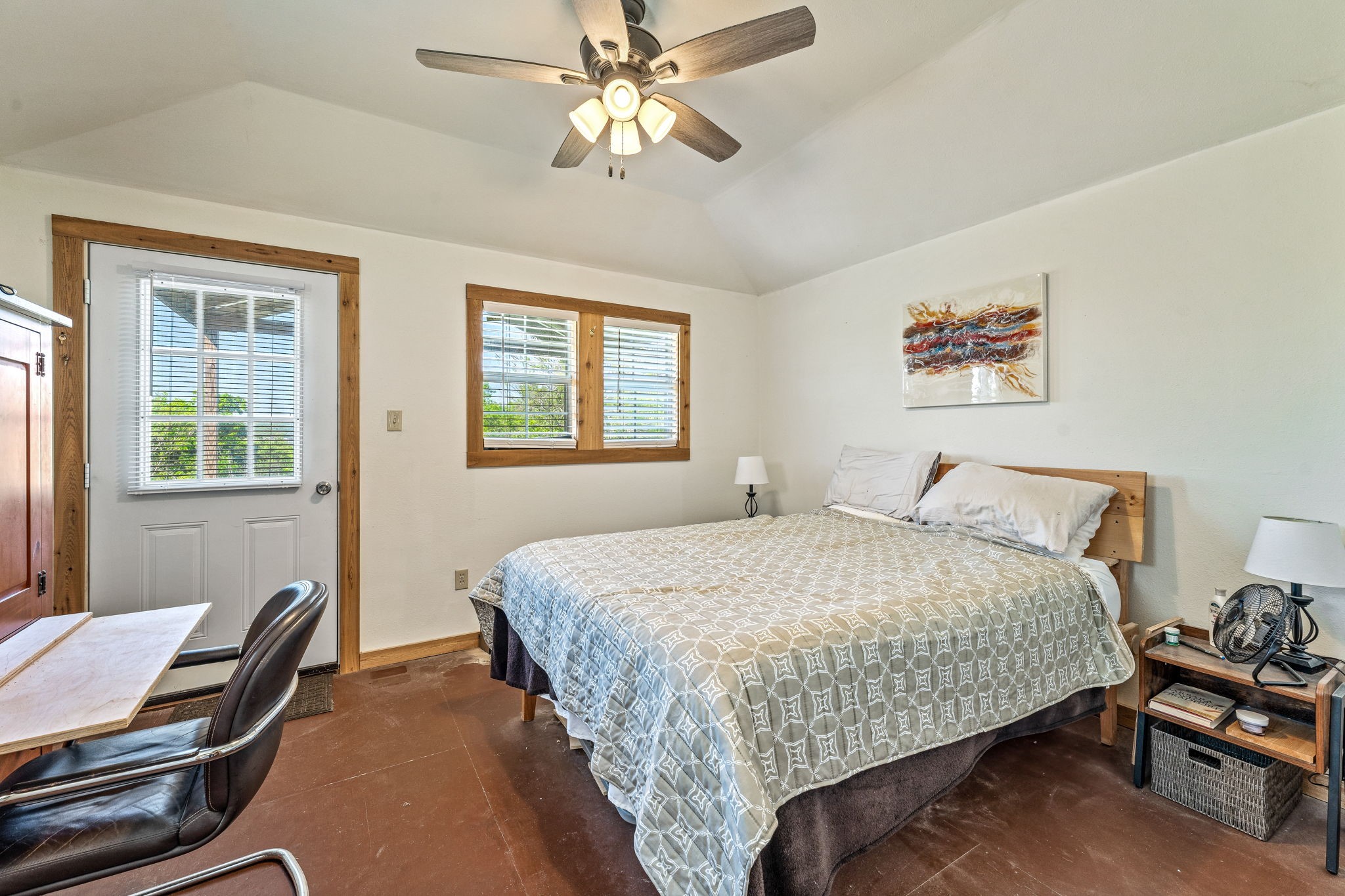 412 S Broadway Street