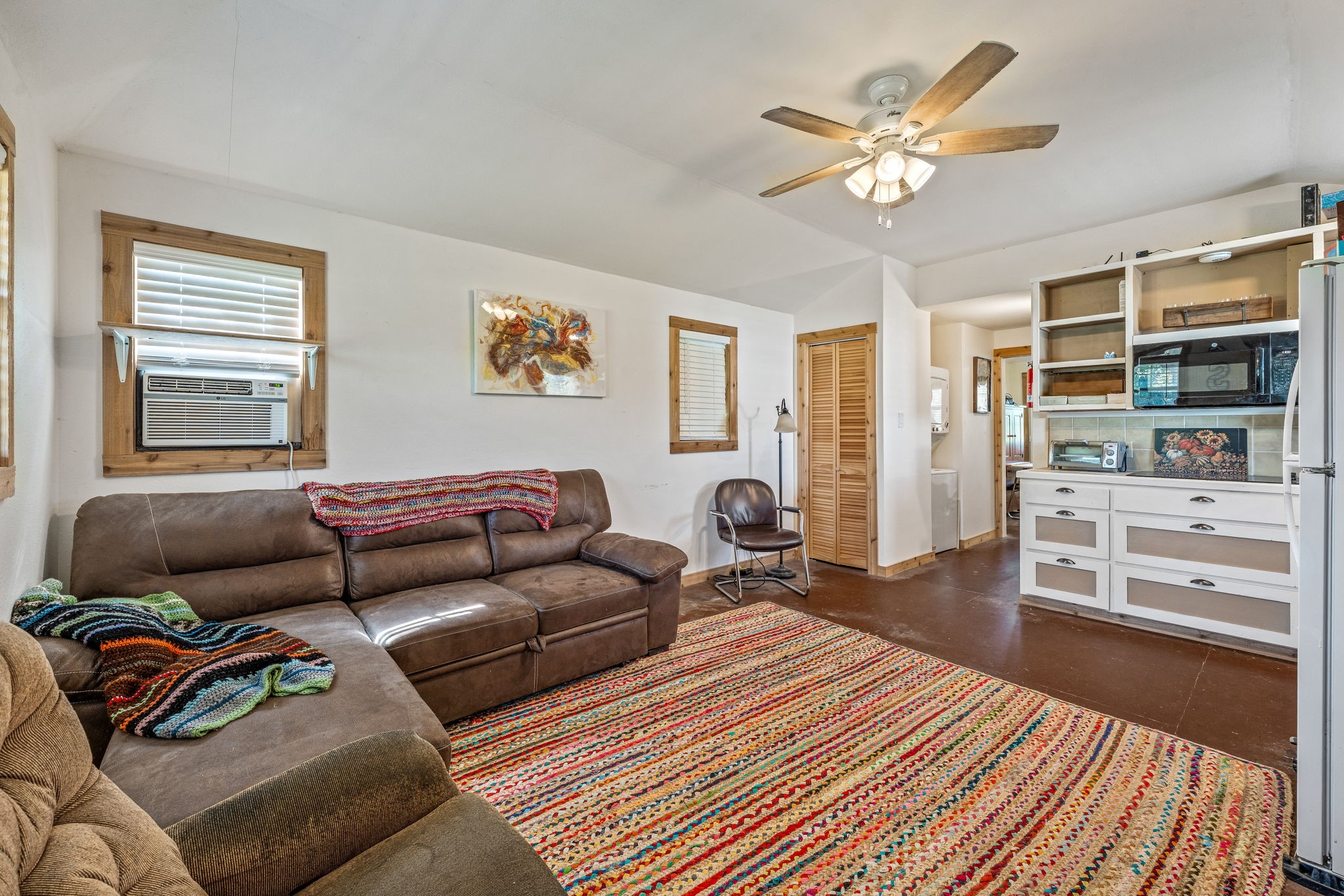 412 S Broadway Street