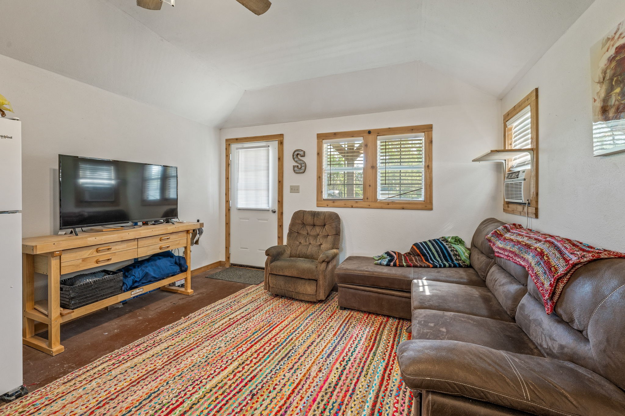 412 S Broadway Street