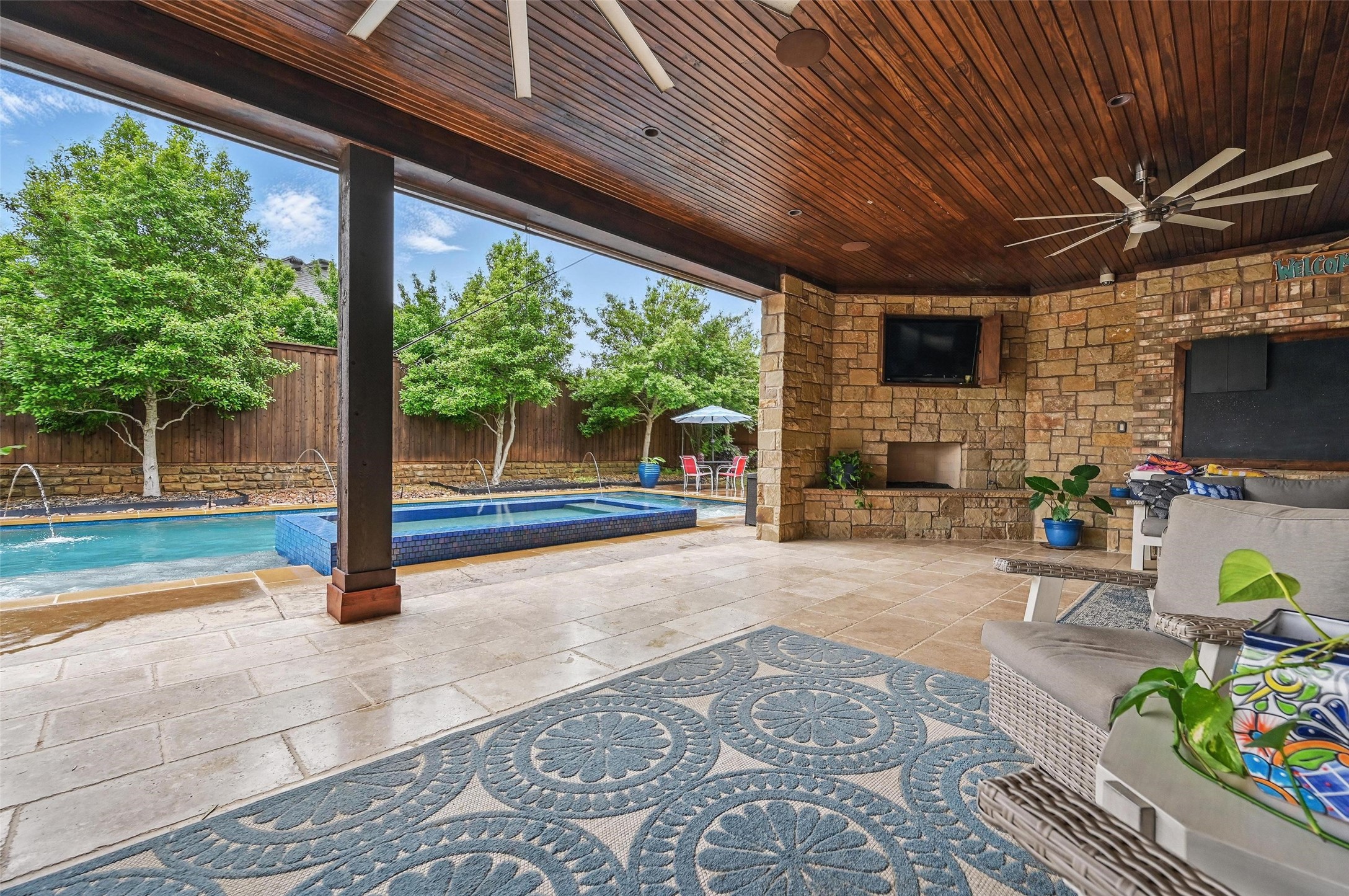 1213 Hudson Drive
