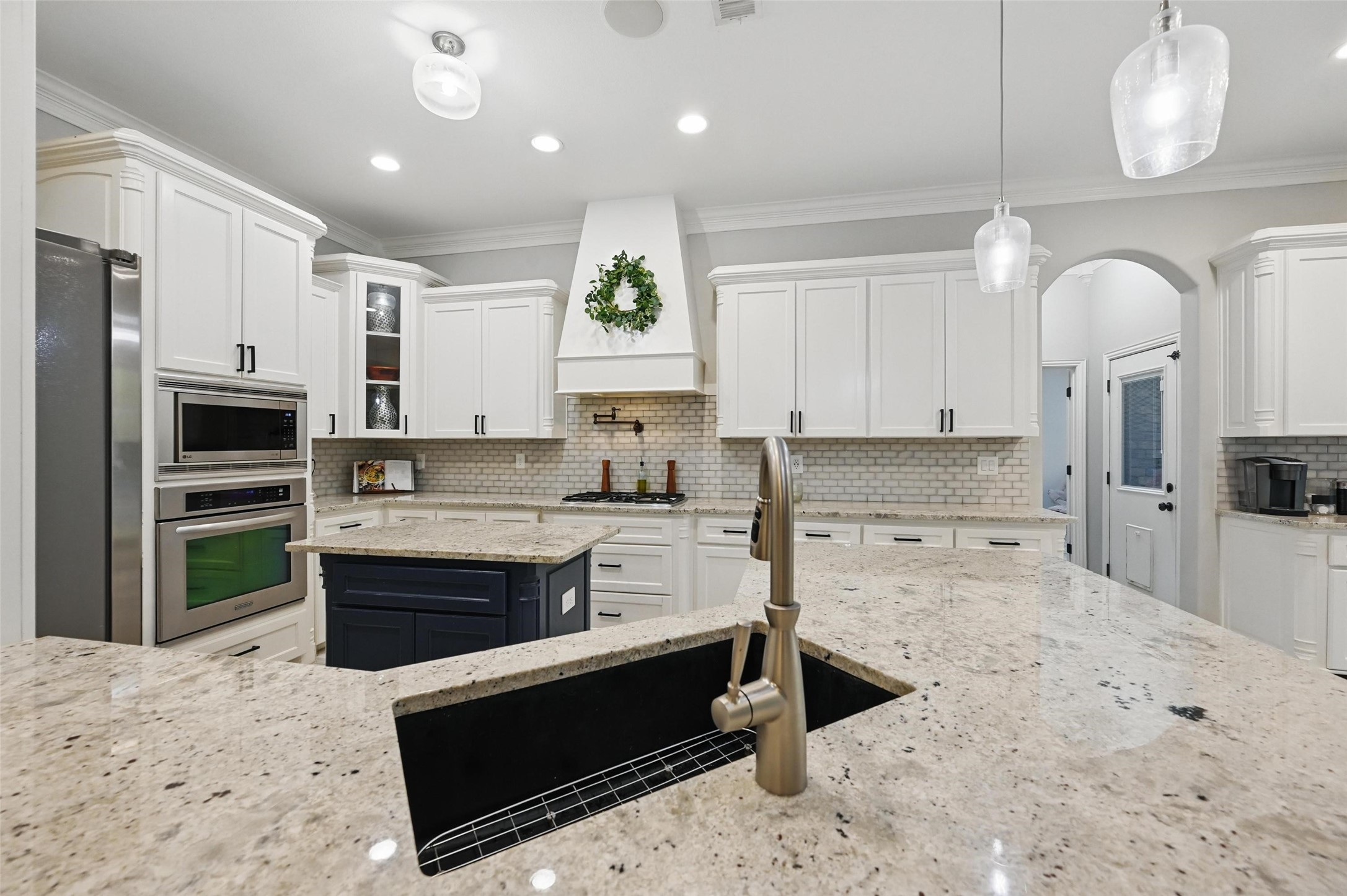 1213 Hudson Drive