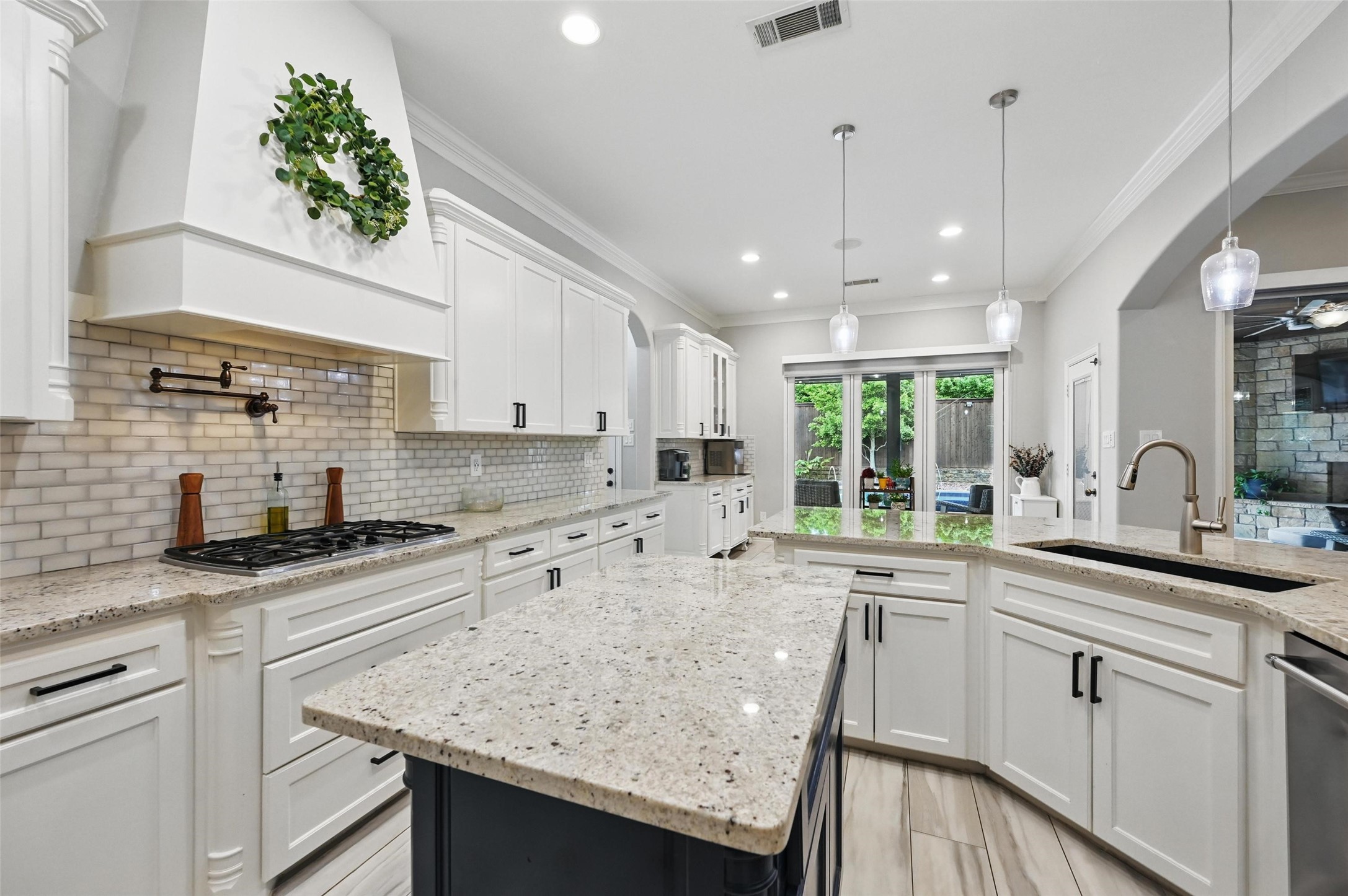 1213 Hudson Drive