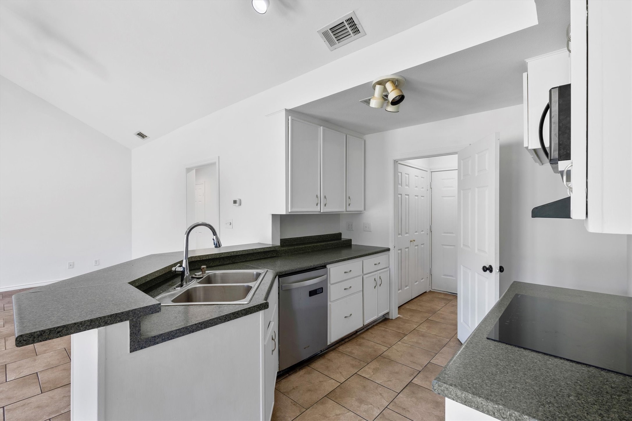 7578 Dick Price Road