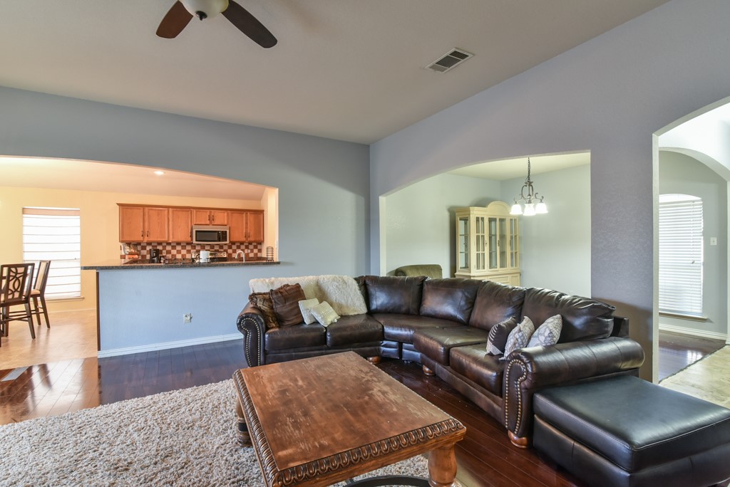 1809 Sabine Drive