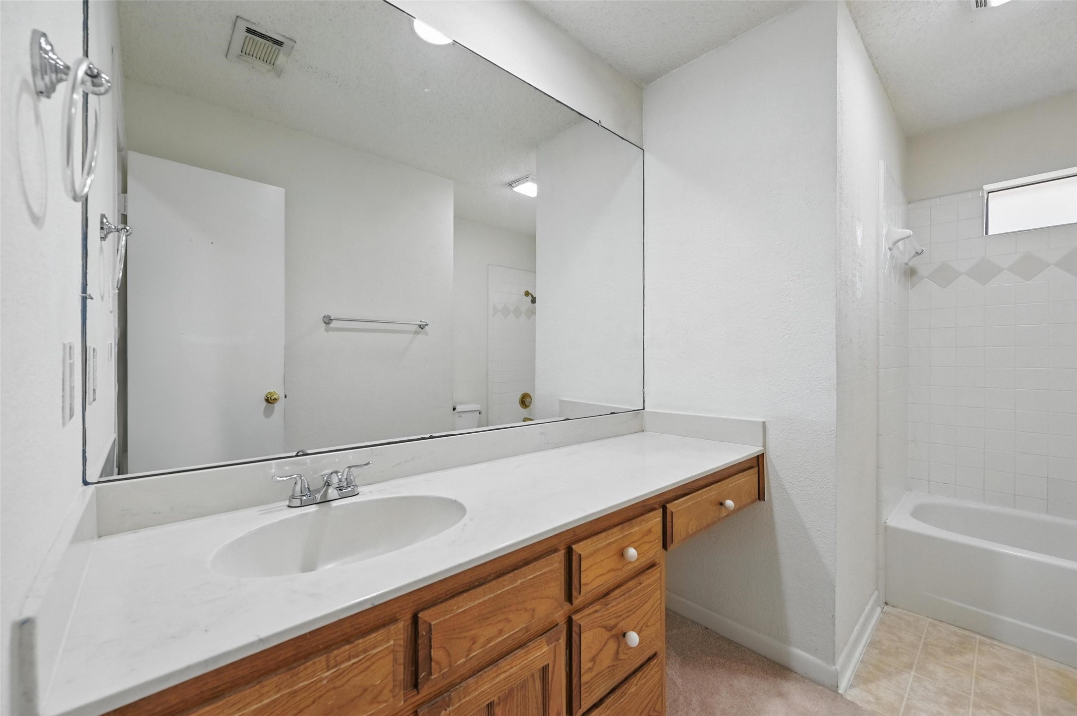 6004 Green Forest Court