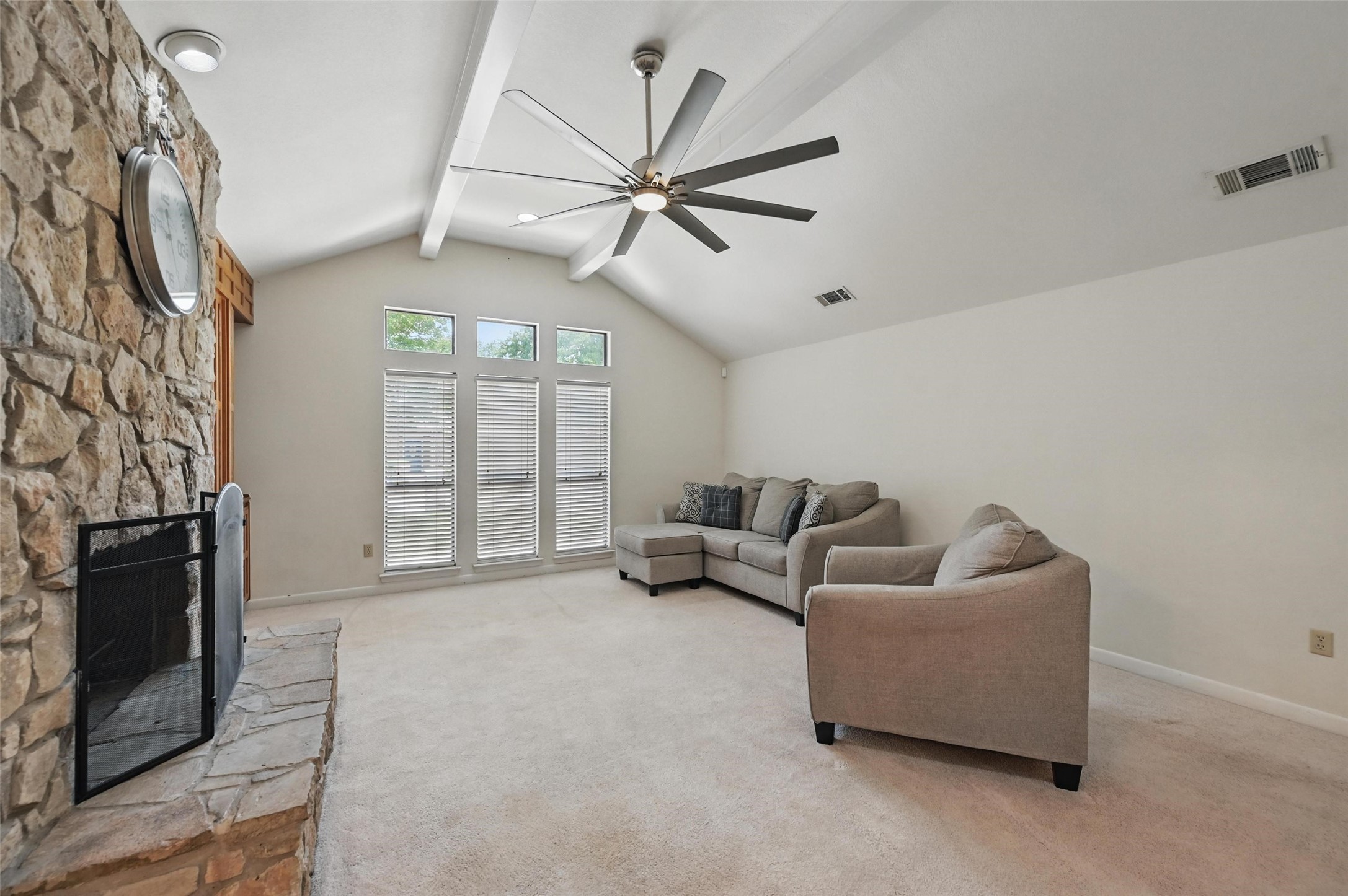 6004 Green Forest Court