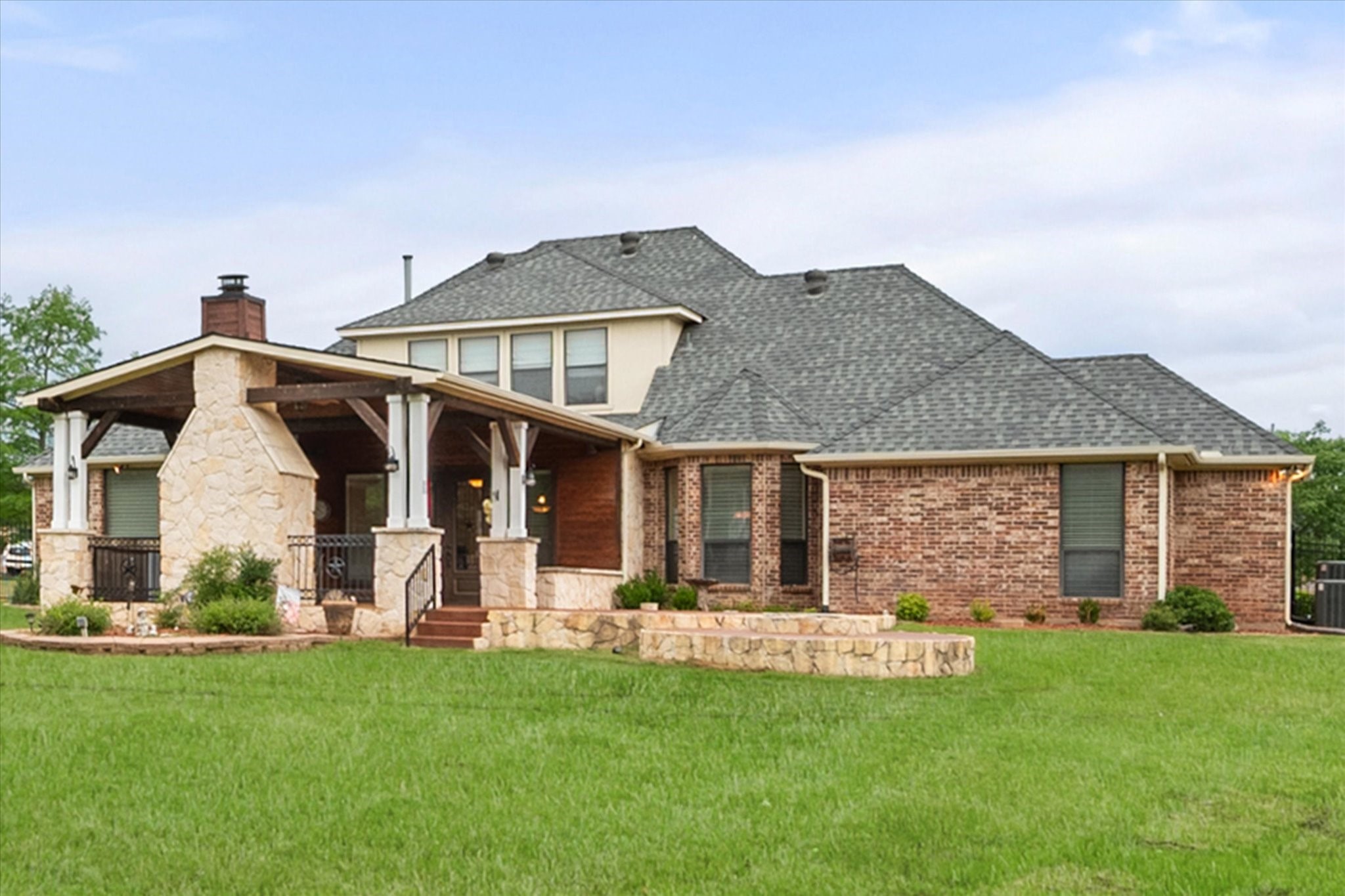 7332 Granville Drive