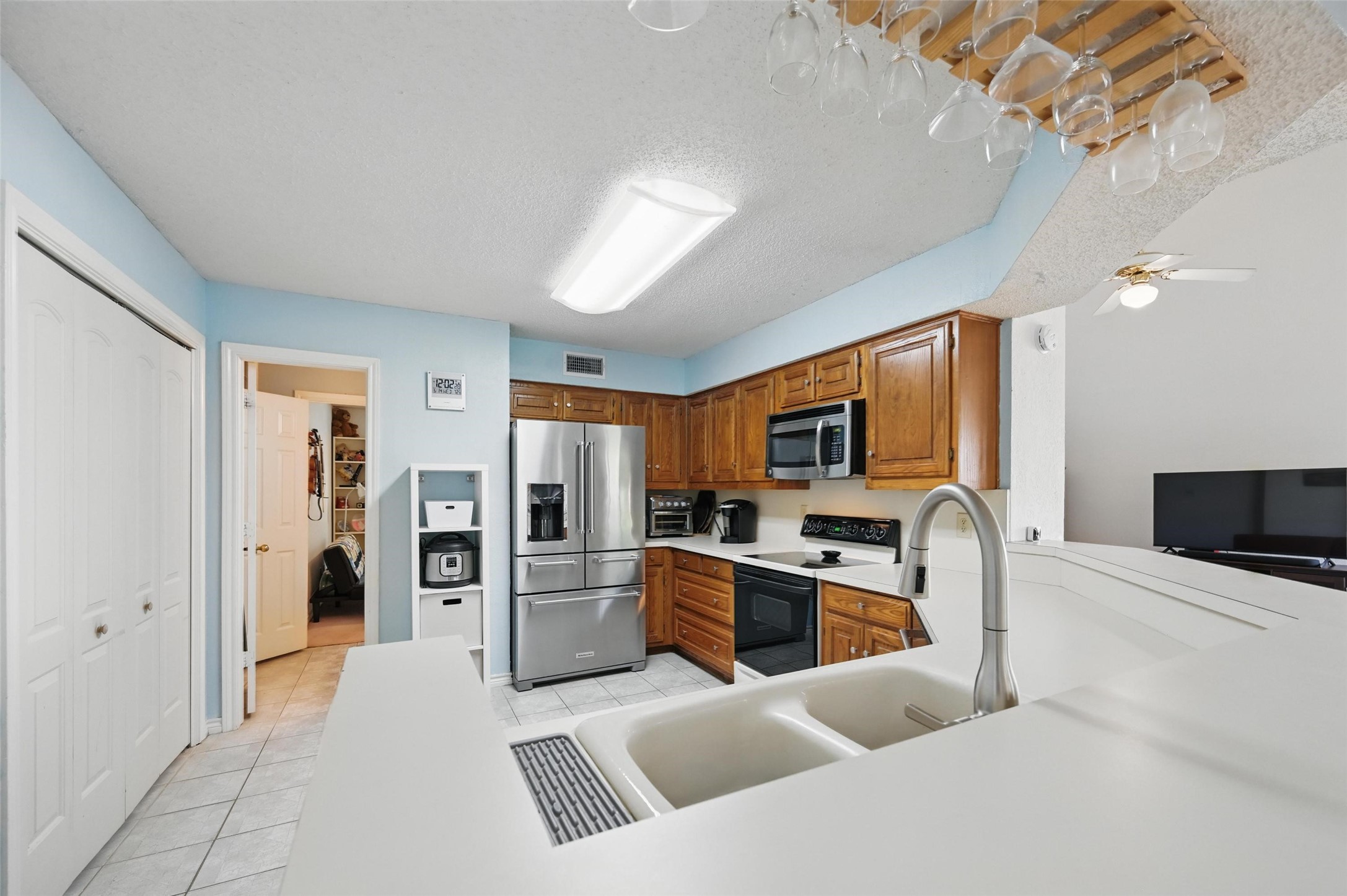 2708 Van Gogh Place