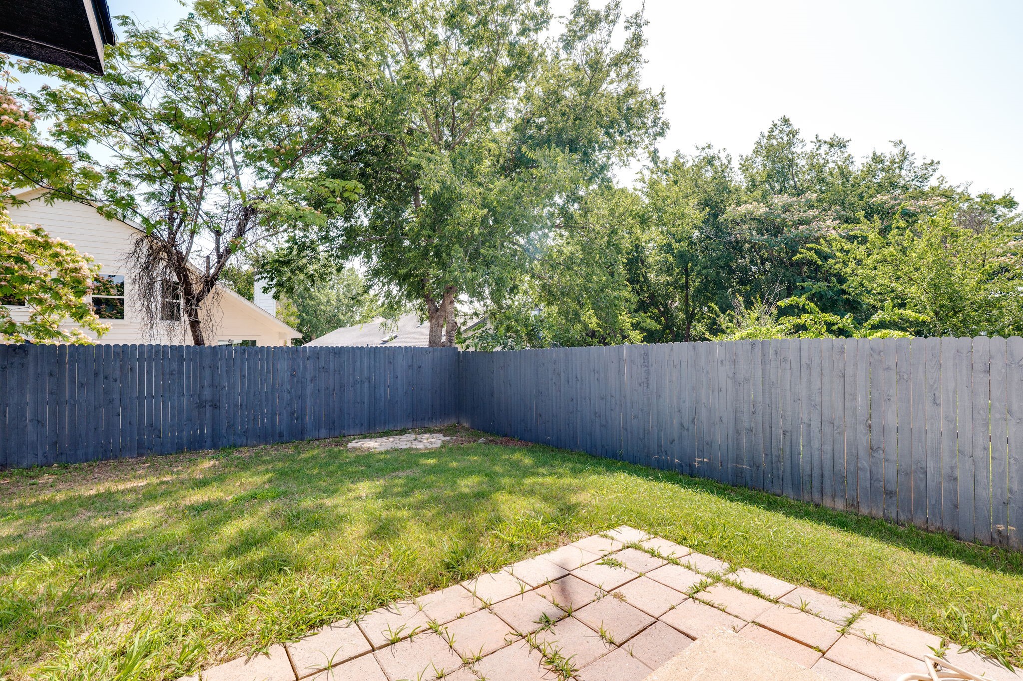 5620 Shady Springs Trail