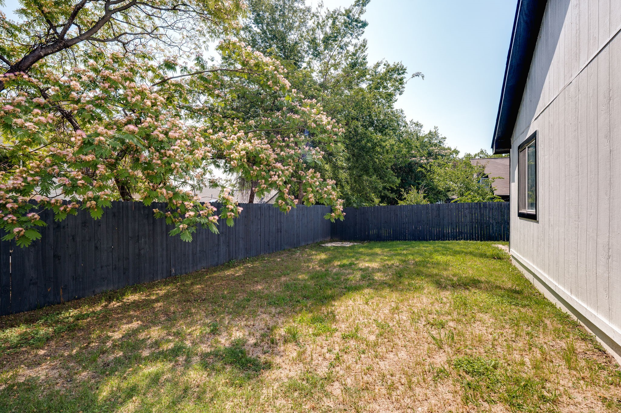 5620 Shady Springs Trail