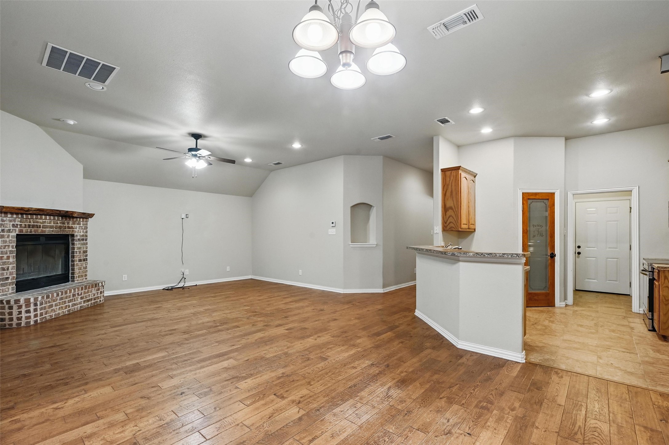 8109 County Road 804