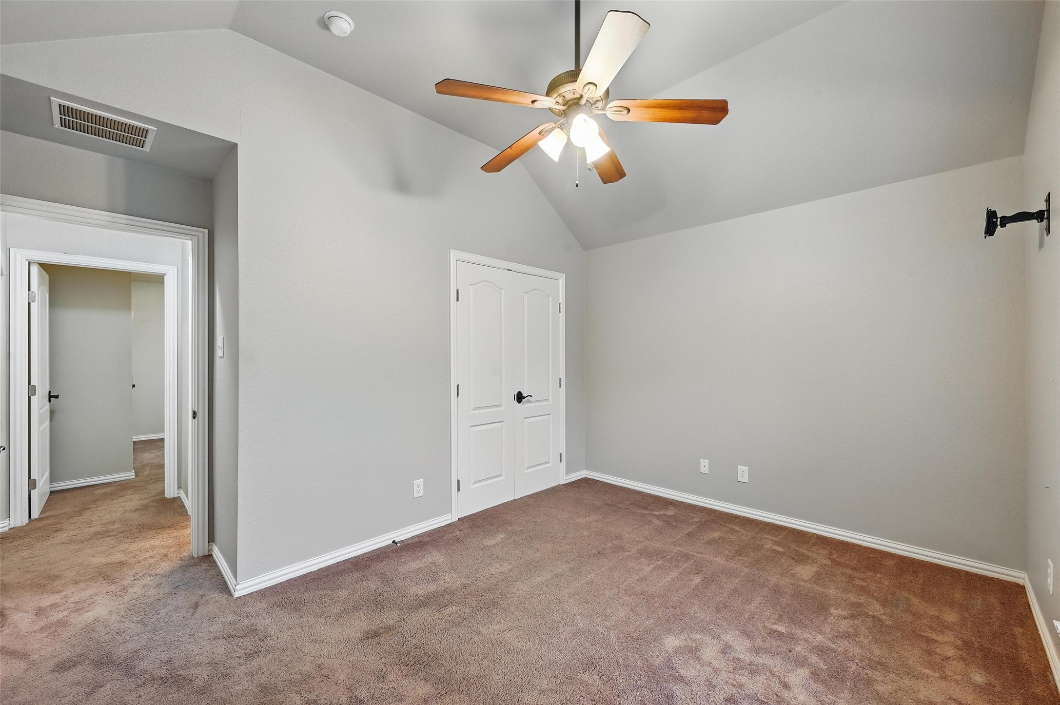 8109 County Road 804