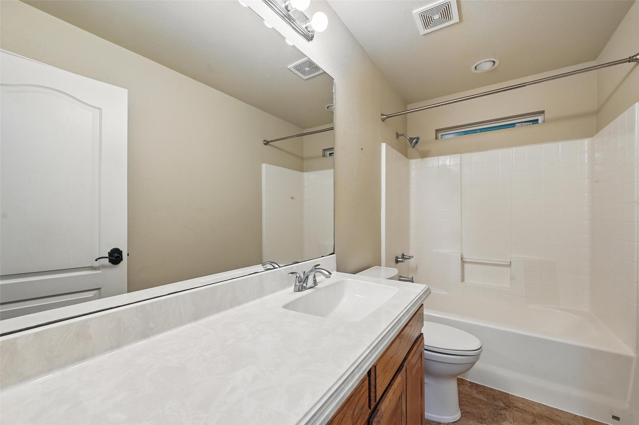 8109 County Road 804