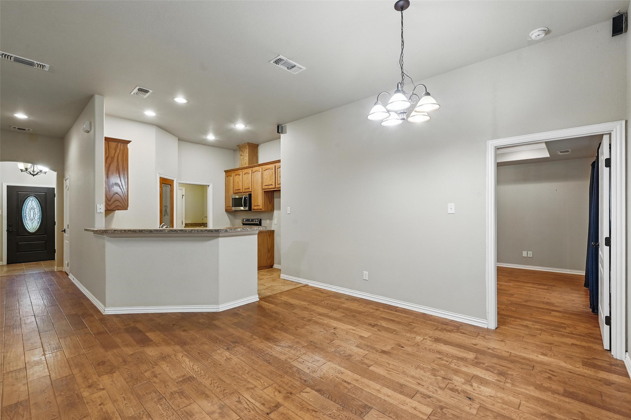 8109 County Road 804