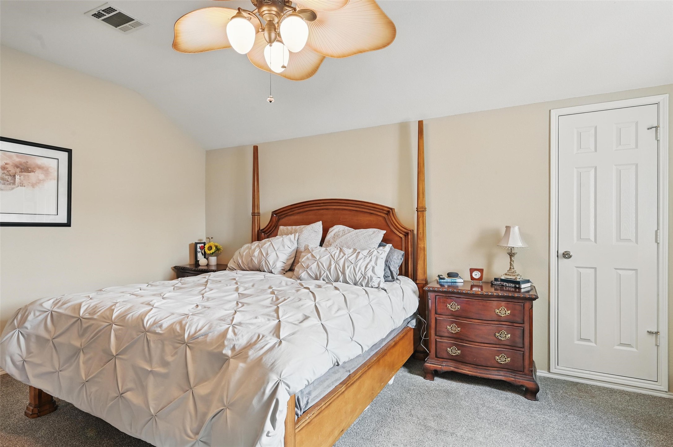 1436 Ravenwood Drive