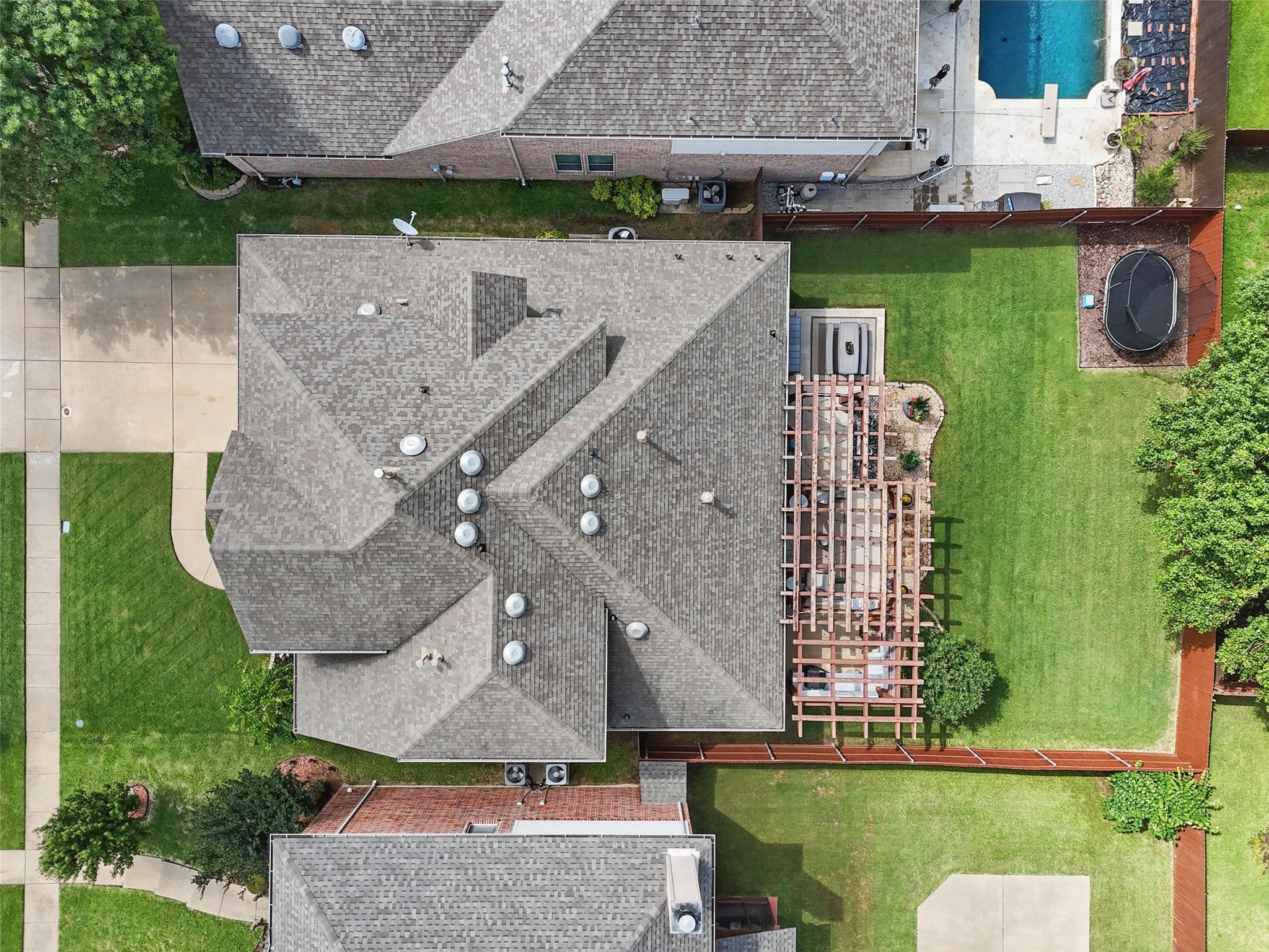 6857 Shoreway Drive