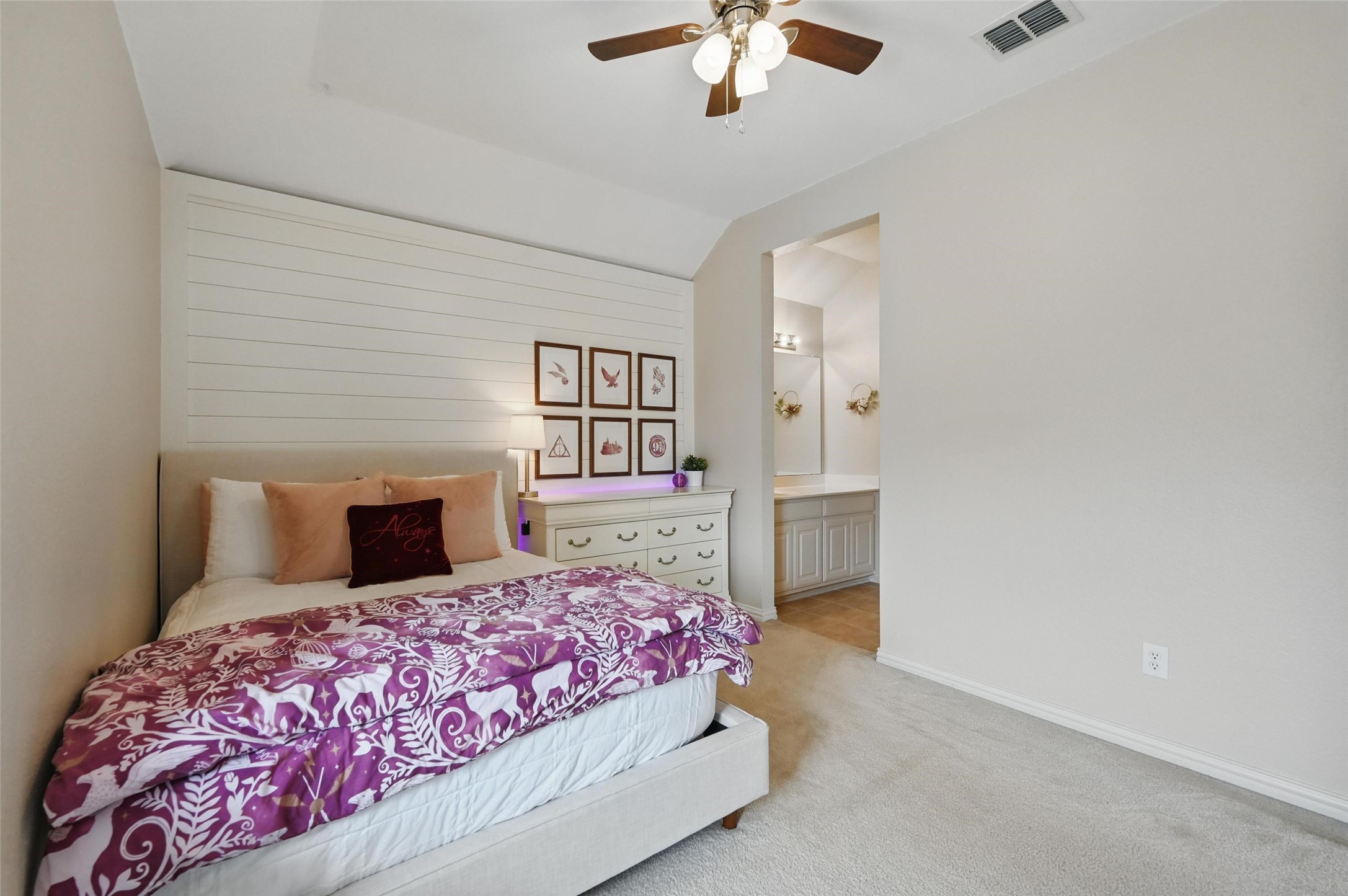 6857 Shoreway Drive
