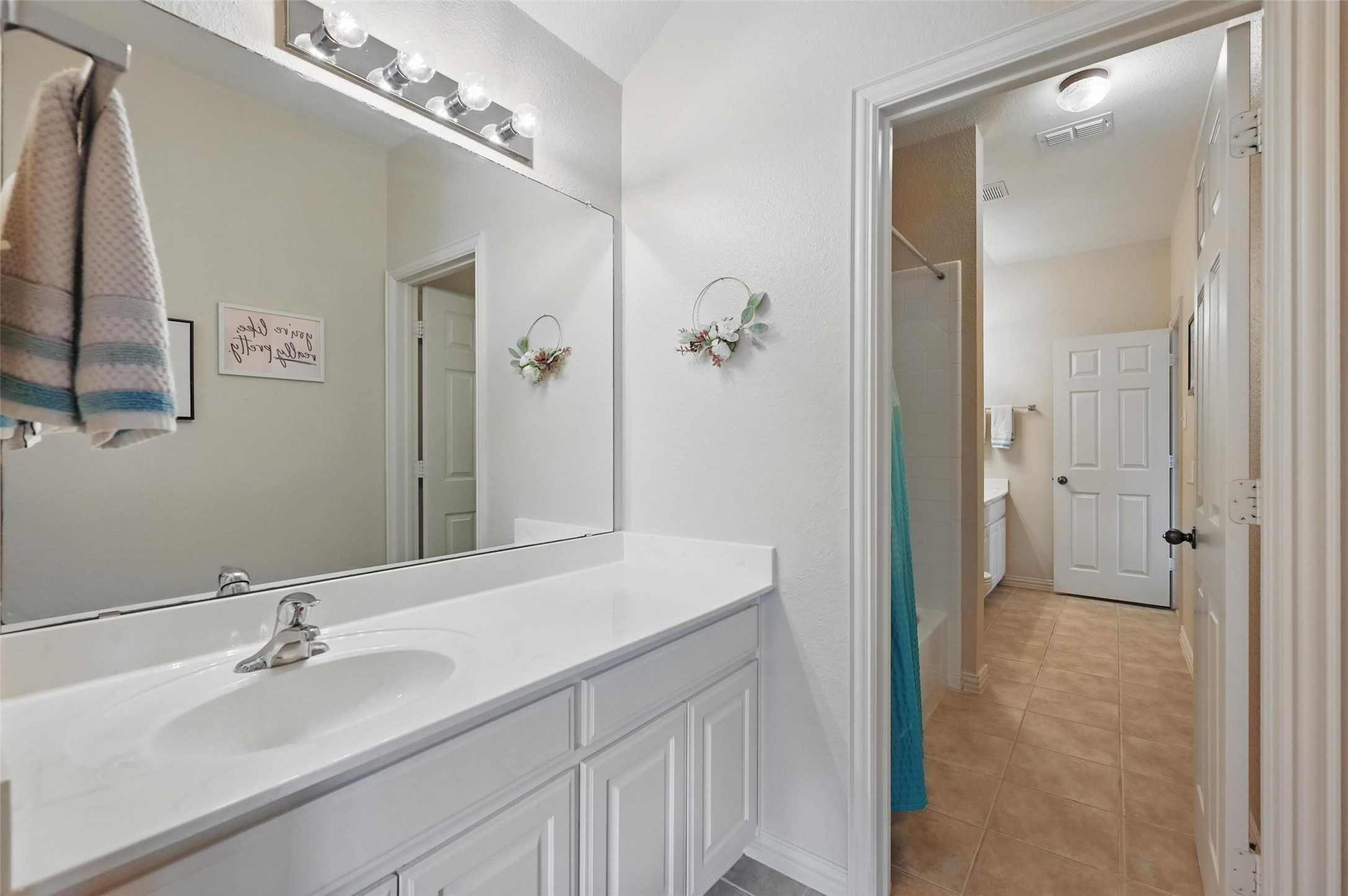 6857 Shoreway Drive
