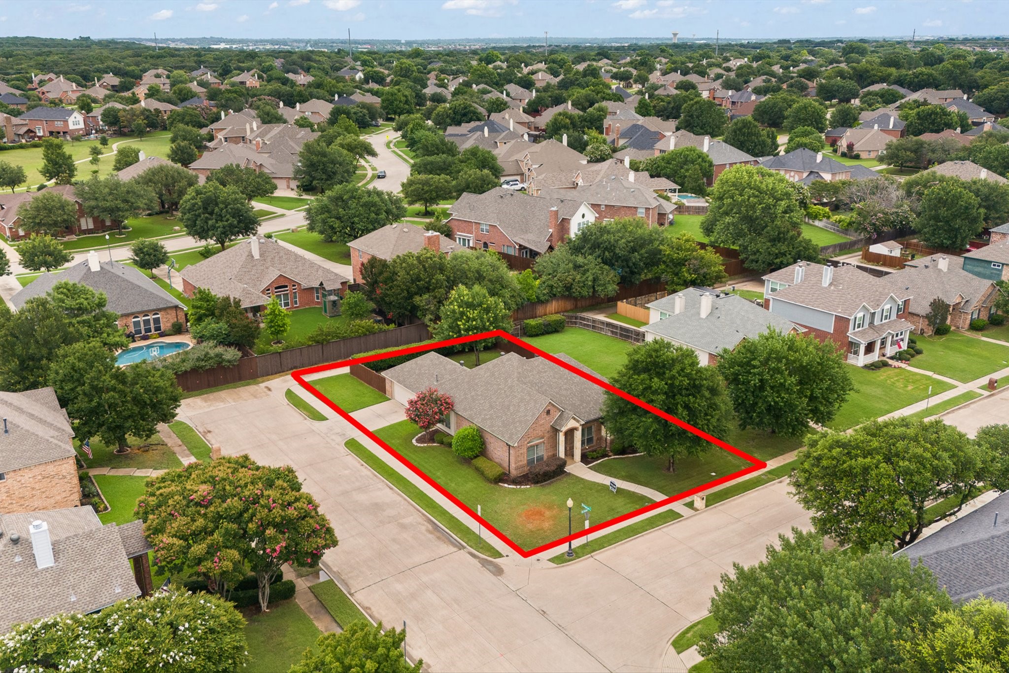 401 Shumard Oak Trail