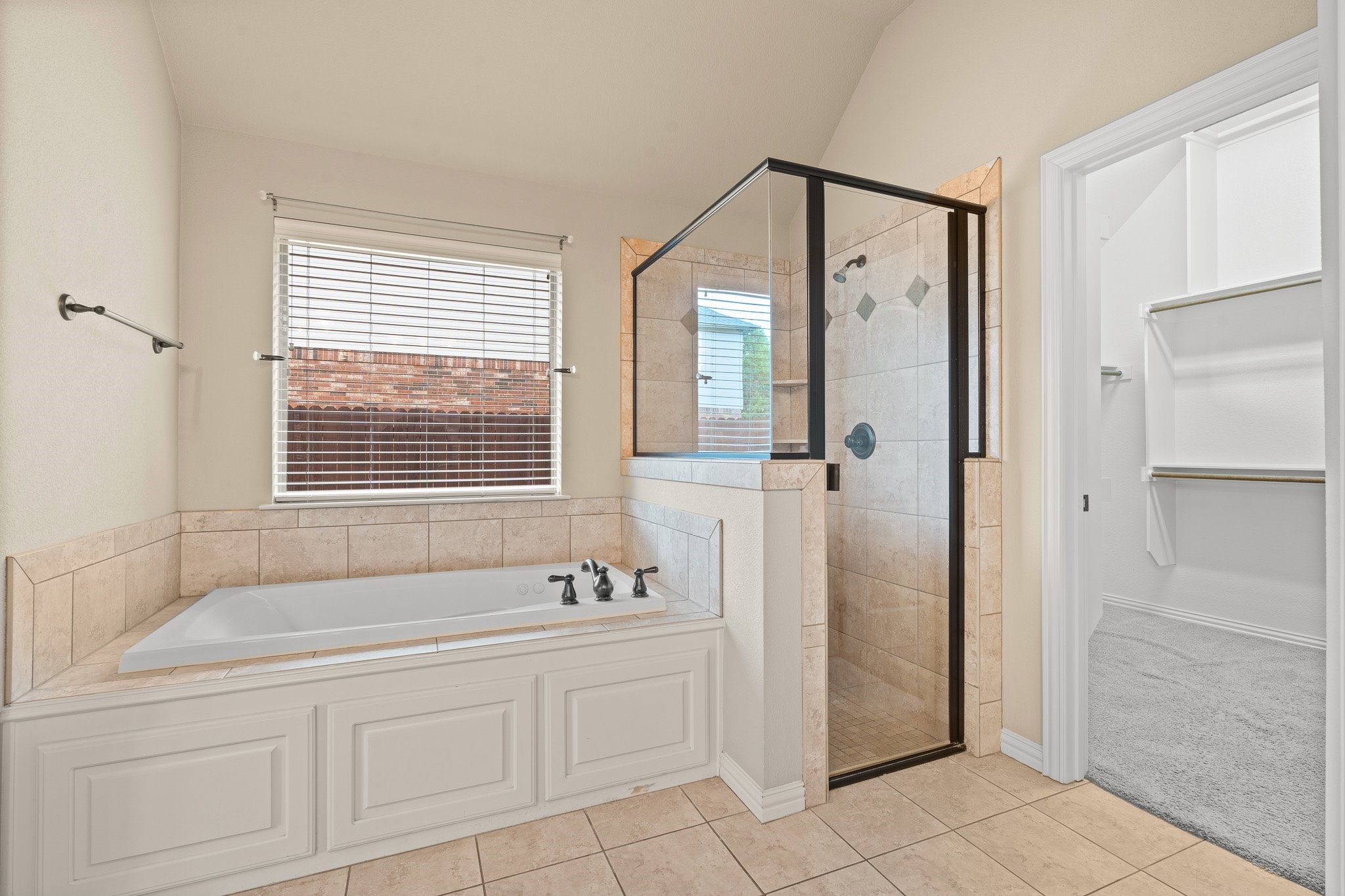 401 Shumard Oak Trail