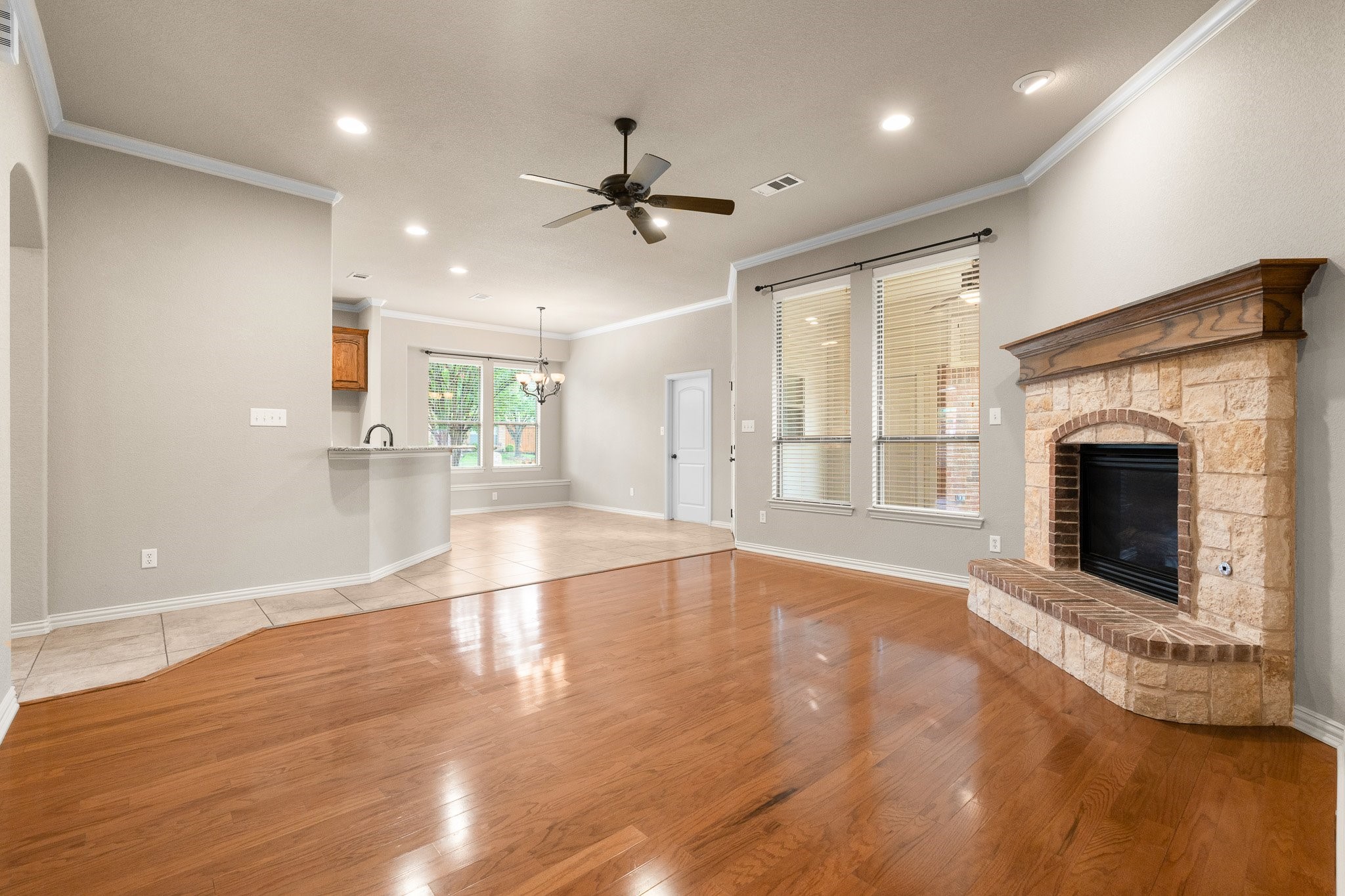 401 Shumard Oak Trail