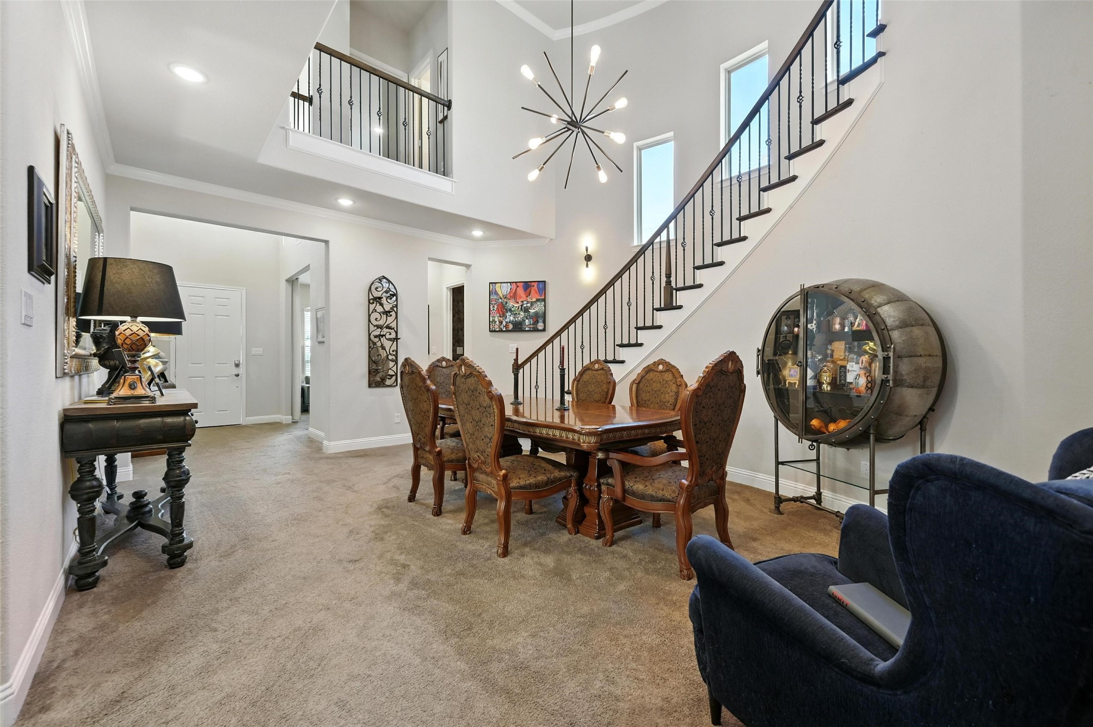 2711 Fleur De Lis Lane