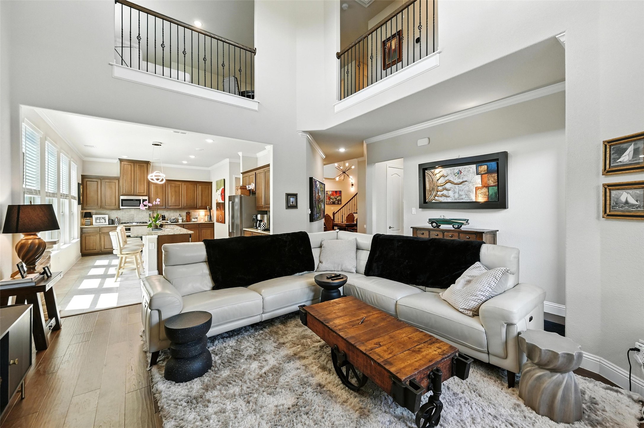 2711 Fleur De Lis Lane