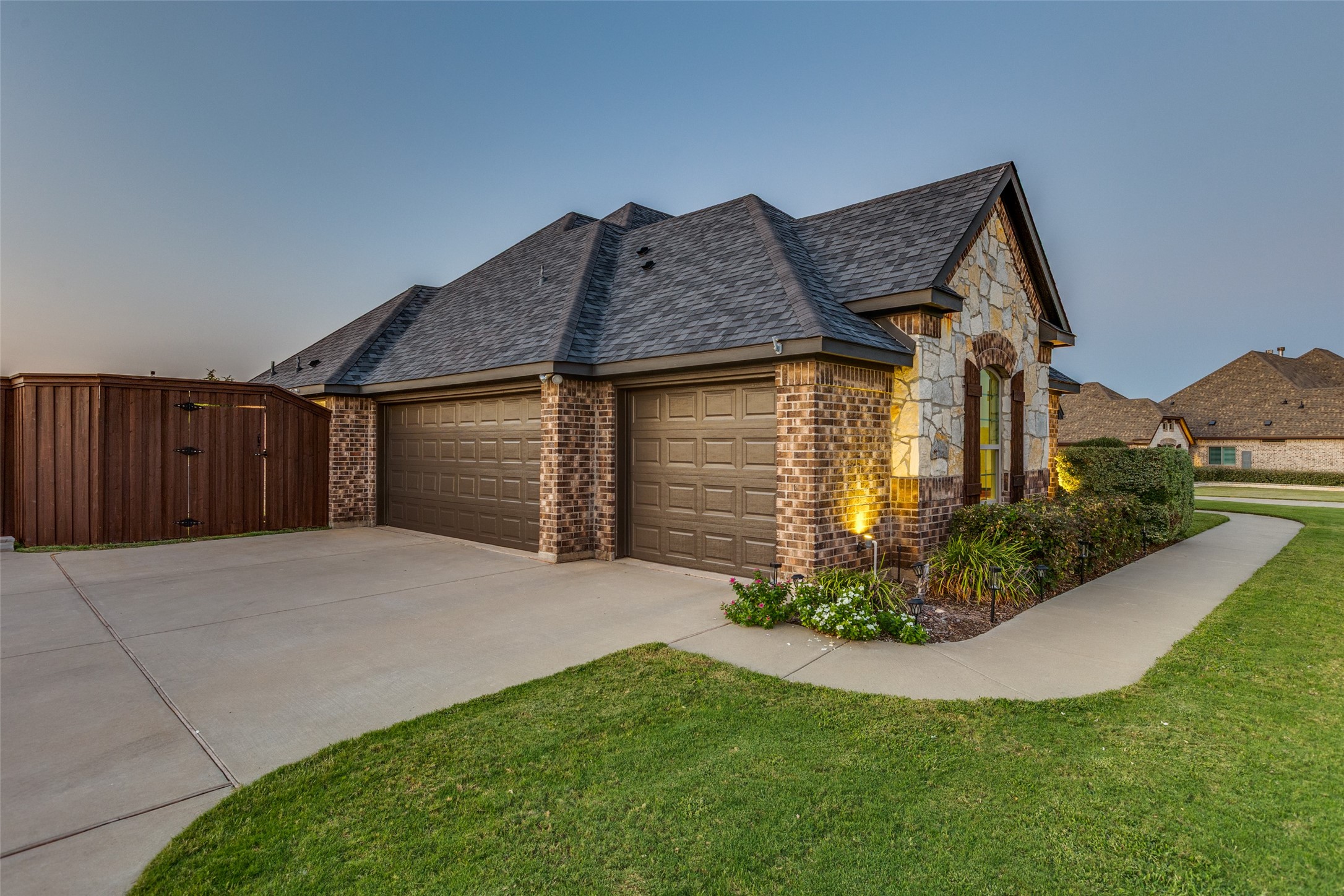 7031 Dillon Circle
