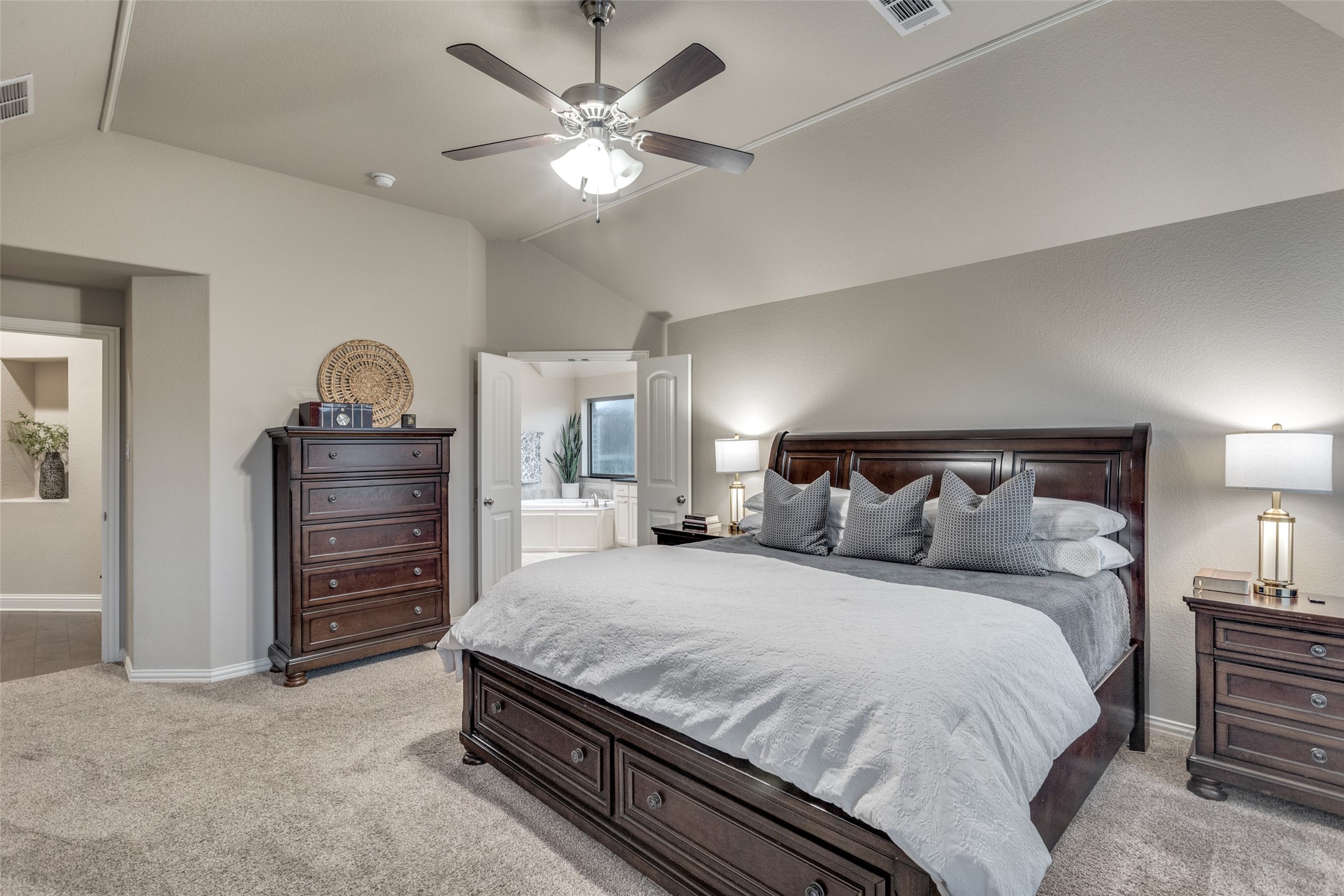 7031 Dillon Circle