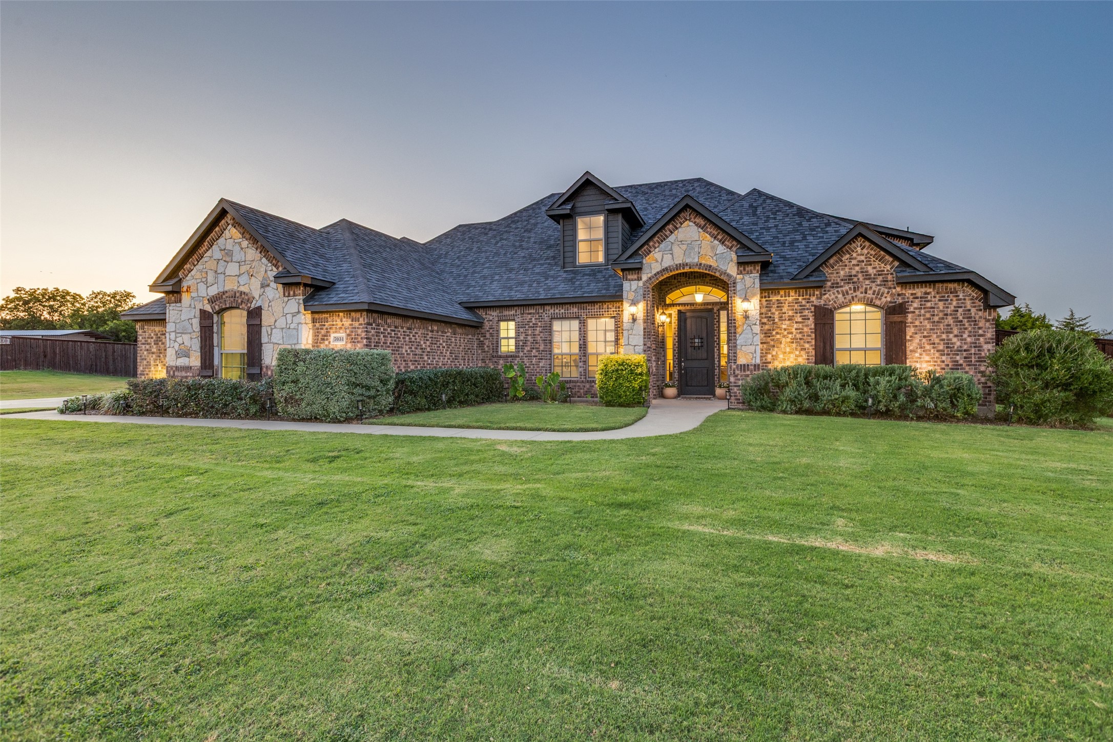 7031 Dillon Circle