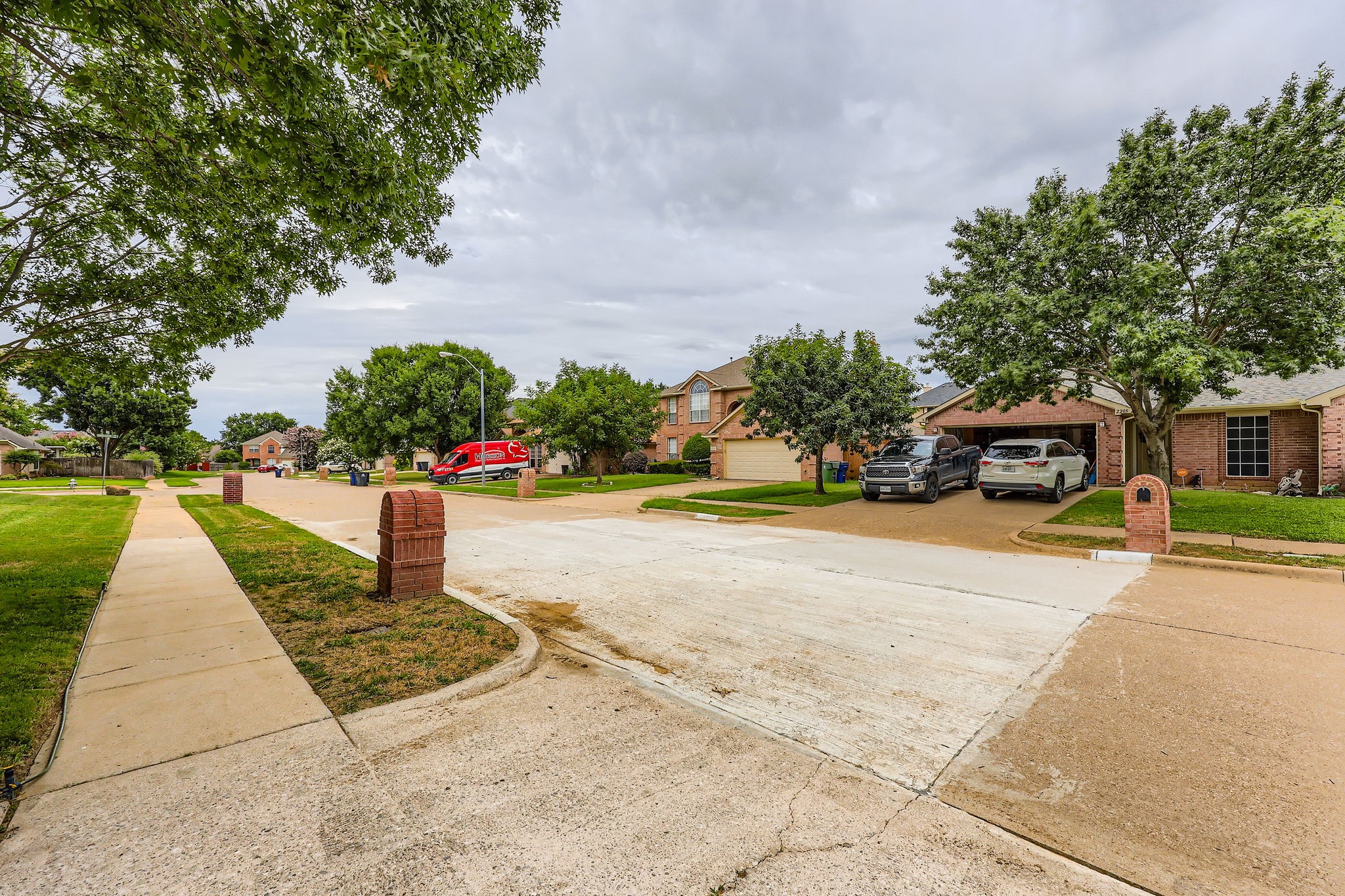 2204 Savannah Drive